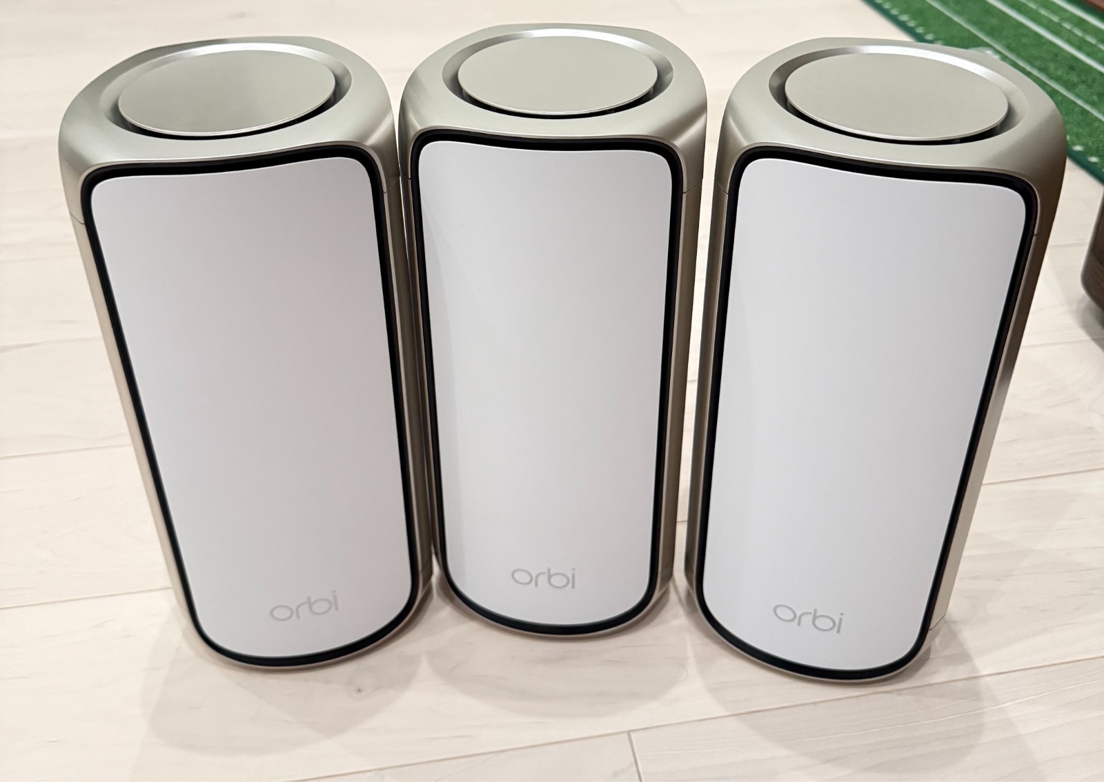 NETGEAR Orbi 970 Series Quad-Band Mesh Wi-Fi System 3-pack Brand new