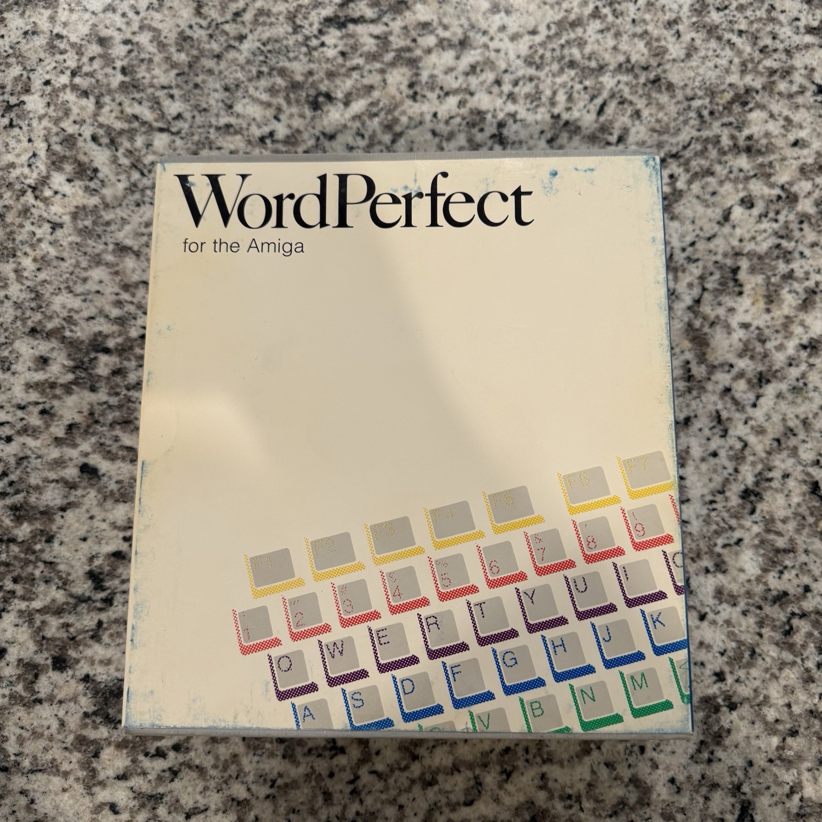 WordPerfect 4.1 Commodore Amiga Big Box 6 Disks Binder Manuals Tested Working