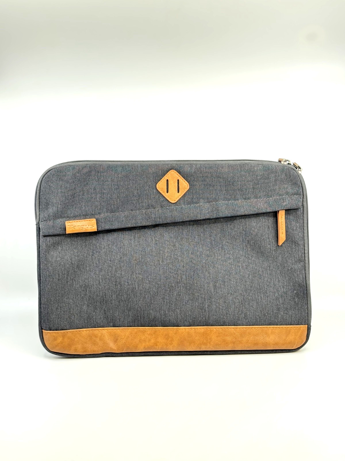 Targus 14" Strata III Laptop Sleeve Gray Brown Padded Case Pocket TBS93004GL-70