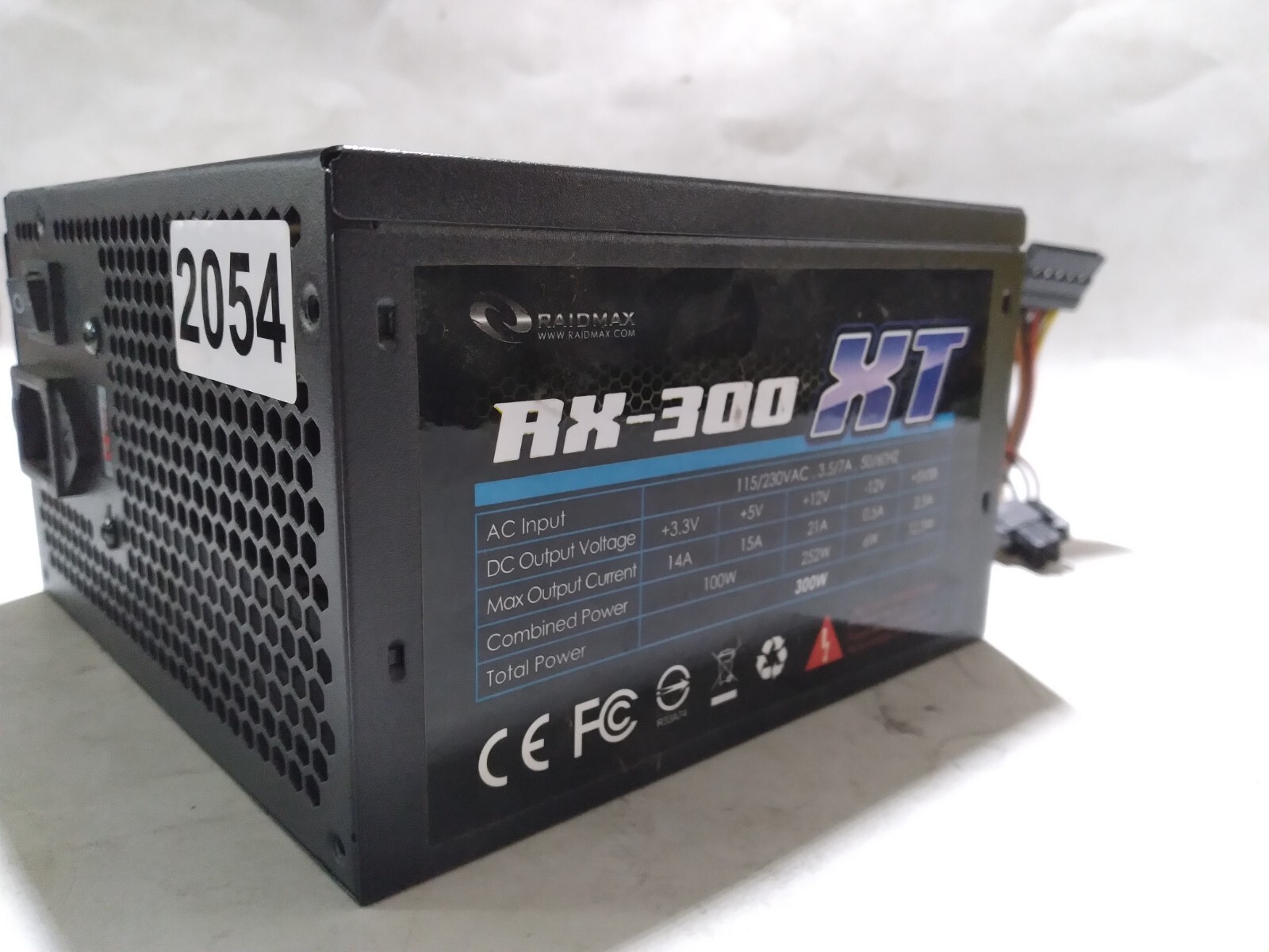 RaidMax RX-300 XT 300W Desktop Power Supply #2054