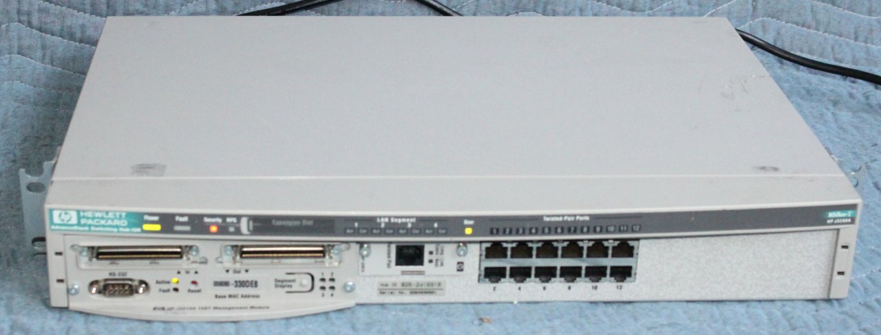 HP AdvanceStack J3210A Switching Hub-12R 10Base-T 12 Port Switch -HP J3210A 10BT
