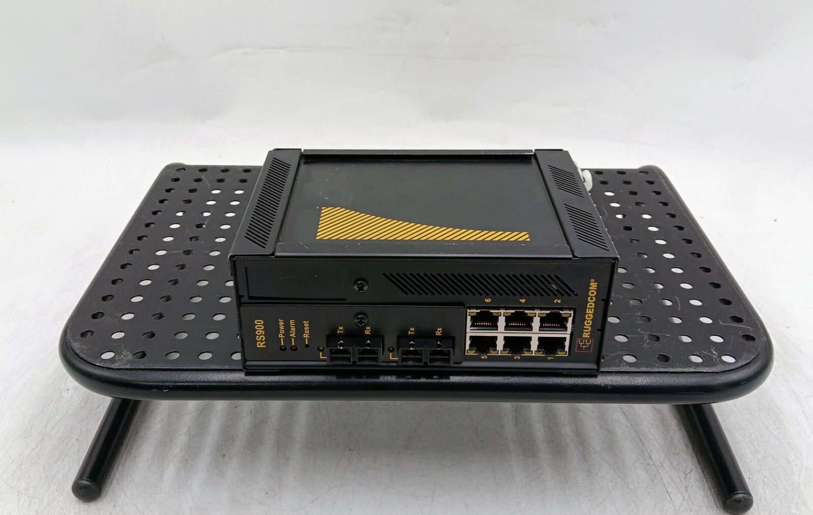 RUGGEDCOM RS900 INDUSTRIAL NETWORK SWITCH RS900-HI-N-C2C200