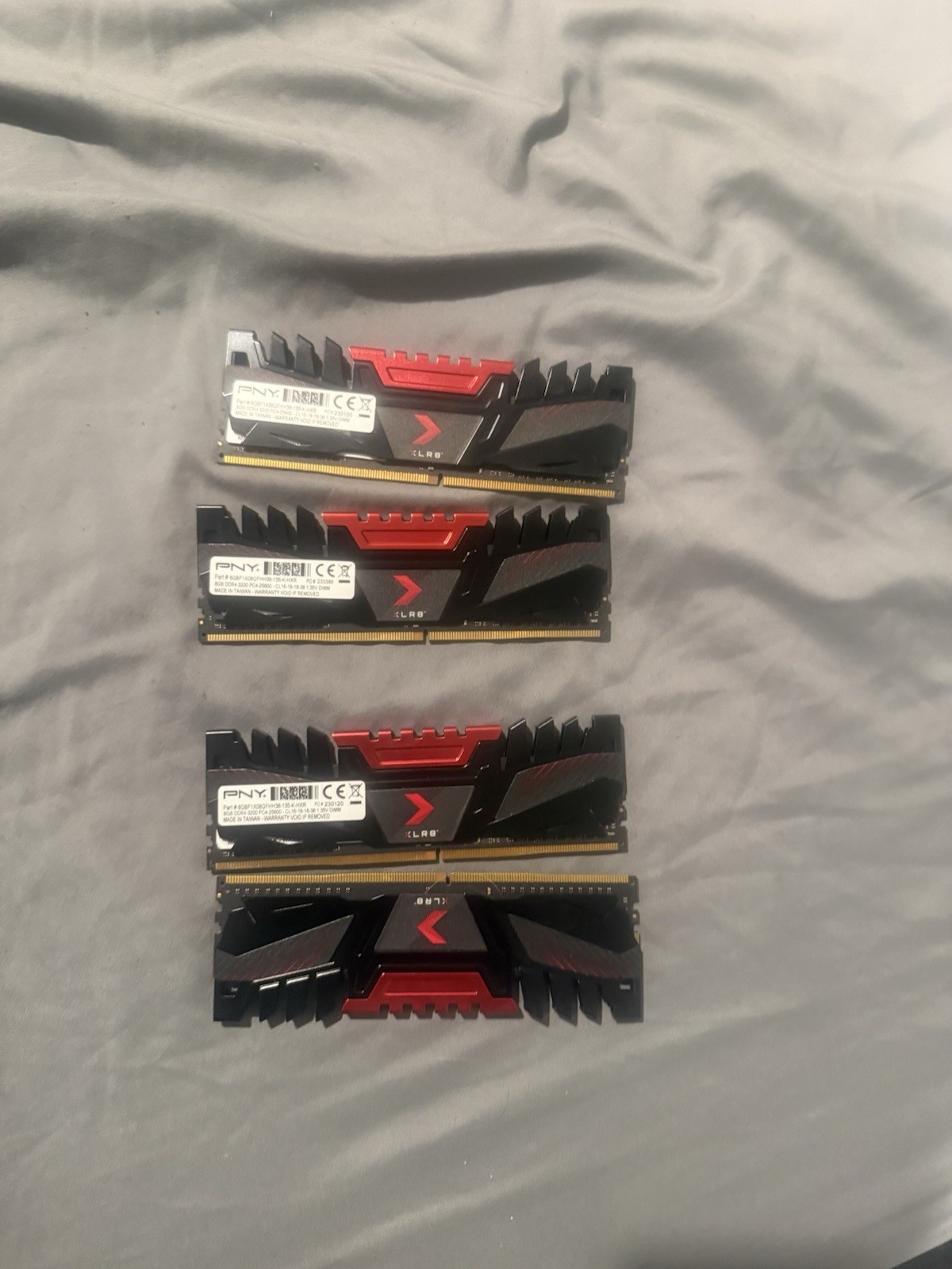 4x8 32gb PNY Technologies XLR8 Memory Module MD16GK2D4320016AXR