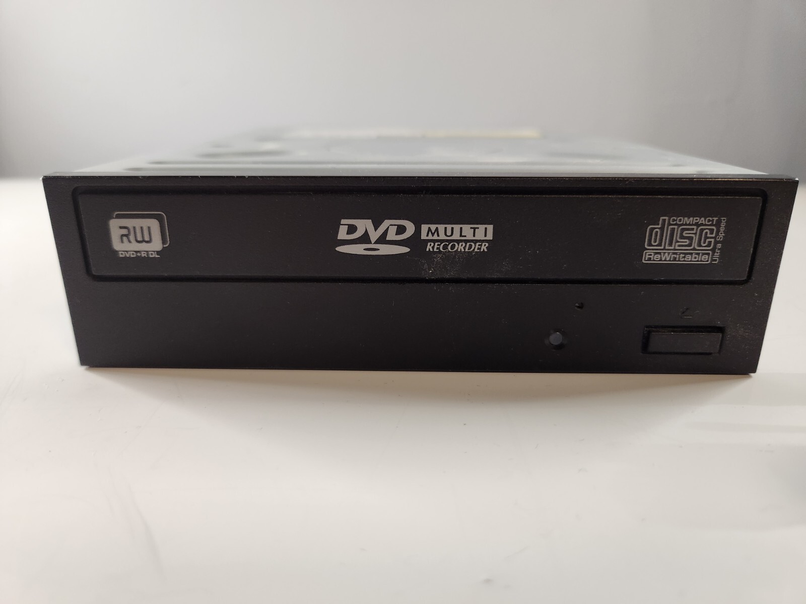 H-L Data GH60N 16X Super Multi DVD Rewriter (DVD-RAM) SATA 5.25" Internal Drive