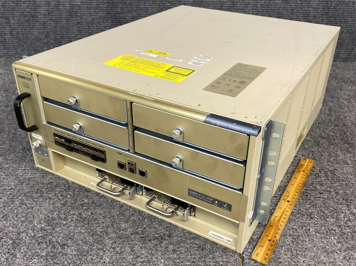 Cisco Catalyst C6880-X-LE Switch Chassis w/ 2x PSU + Fan Module (As Is)