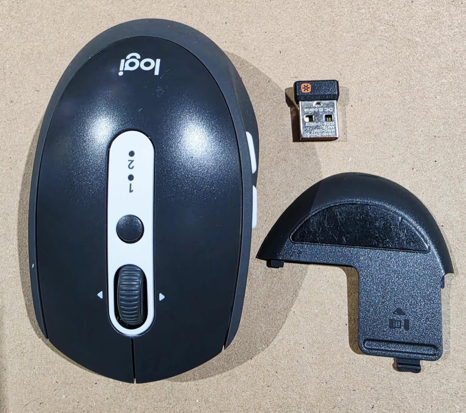 Logitech M585 Graphite Bluetooth Wireless Mouse USB Receiver Tested