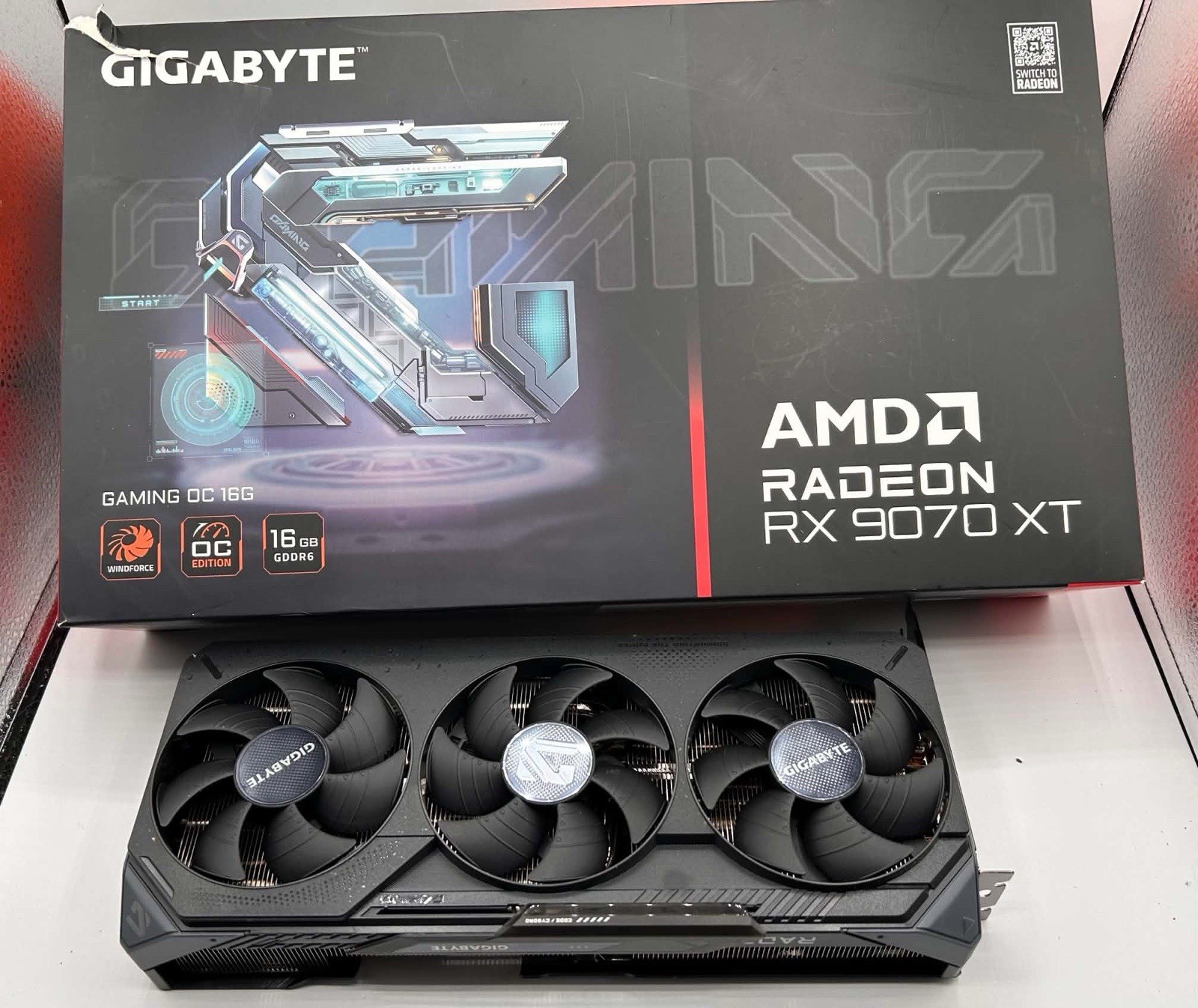 GIGABYTE AMD Radeon RX 9070 XT Gaming OC Edition 16GB GDDR6 GPU Graphics Card