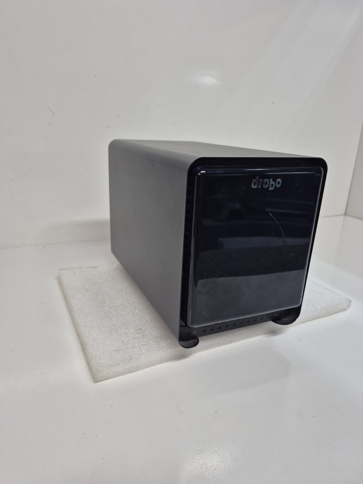 Drobo DRDR3-A 5 Bay 3.5in Storage Array USB Firewire eSata