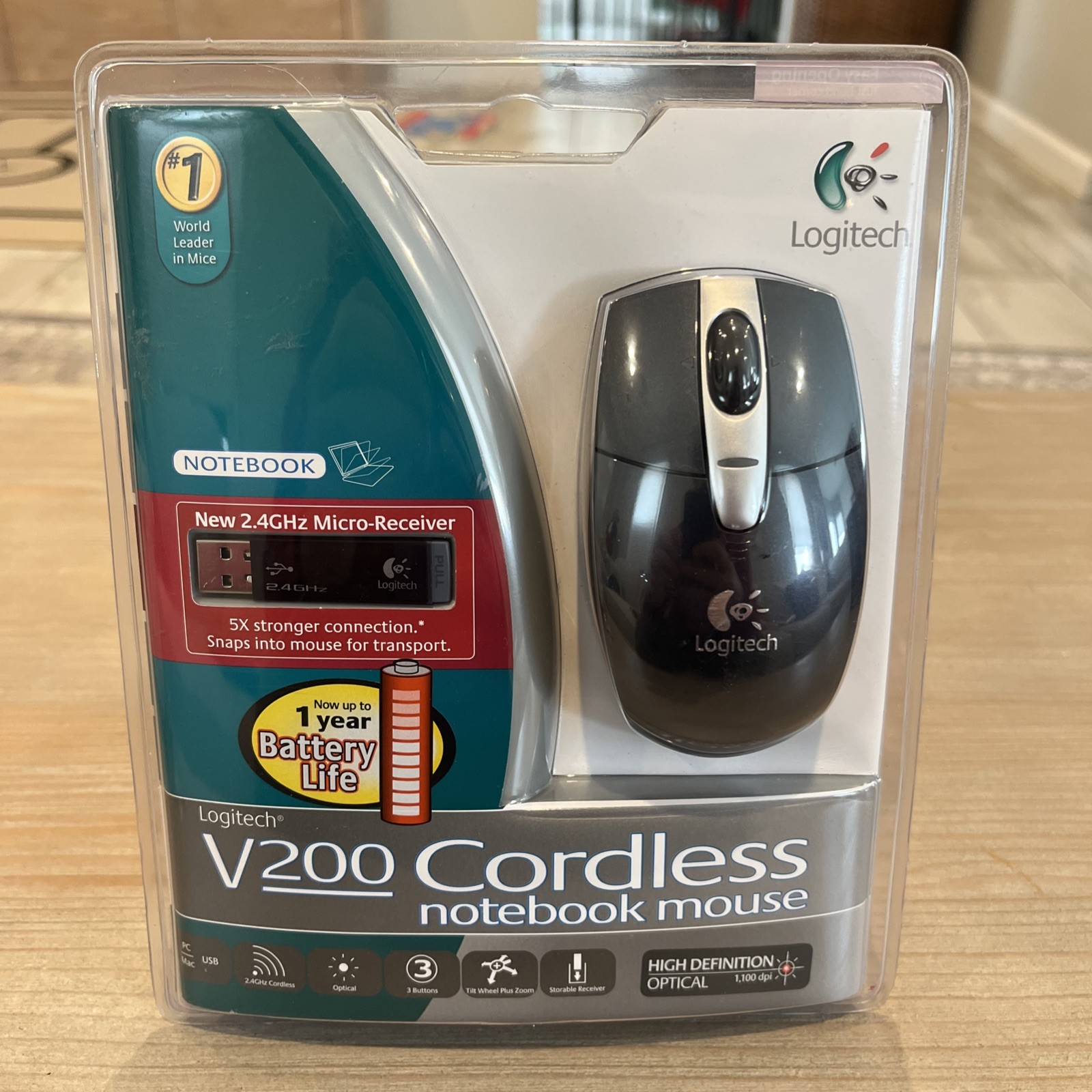 Logitech V200 Cordless Notebook Mouse Optical USB Windows & Mac 2005 NEW SEALED