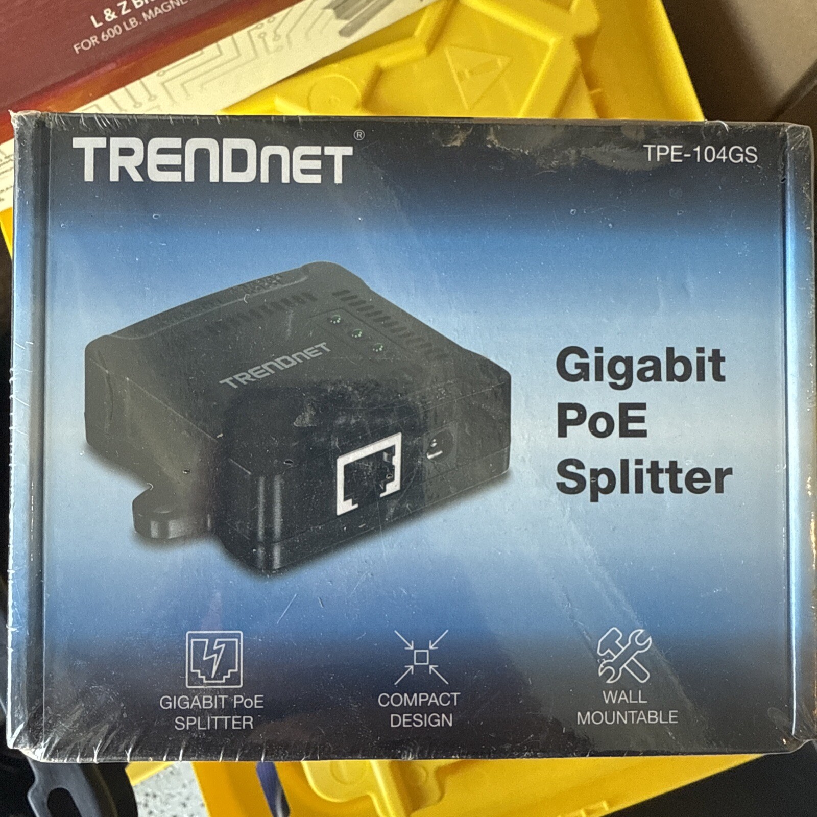 Trendnet Gigabit POE Splitter NEW NIB TPE-104GS