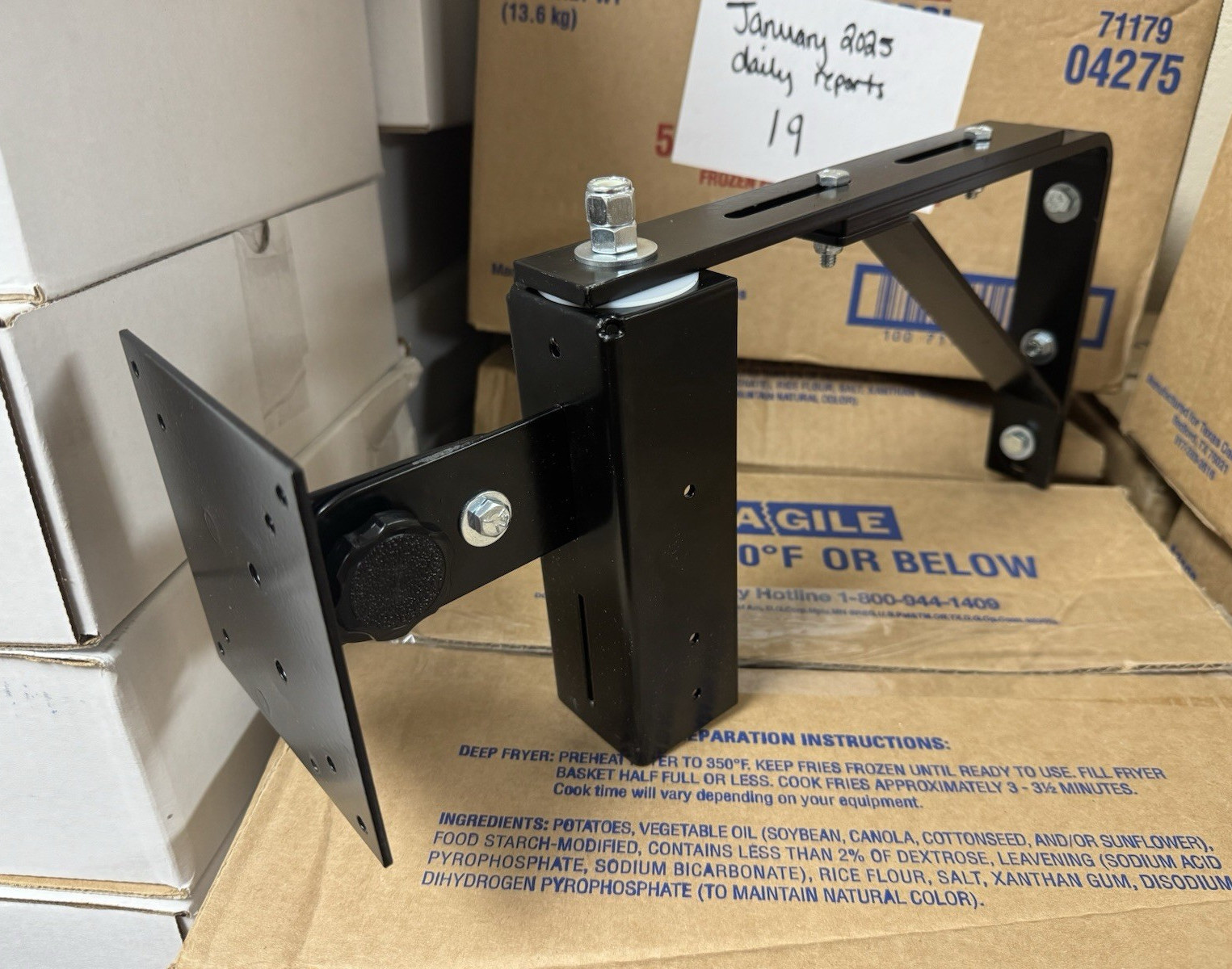 Adjustable VESA Screen Mount Arm BR Metal Technology FPD105-F-1-HH Black