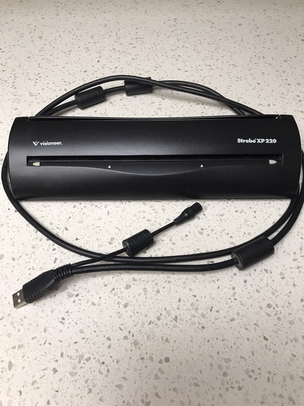 Visioneer Strobe XP 220 Portable Scanner