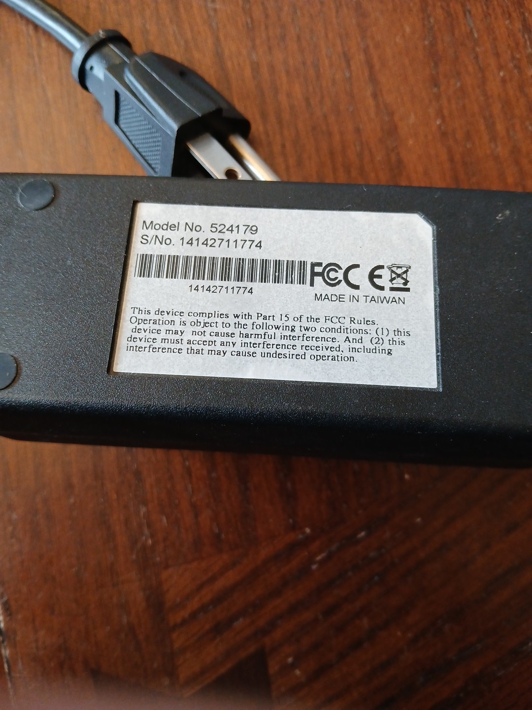 Intellinet 524179 Power Over Ethernet PoE Injector 15.4W IEEE 802.3af