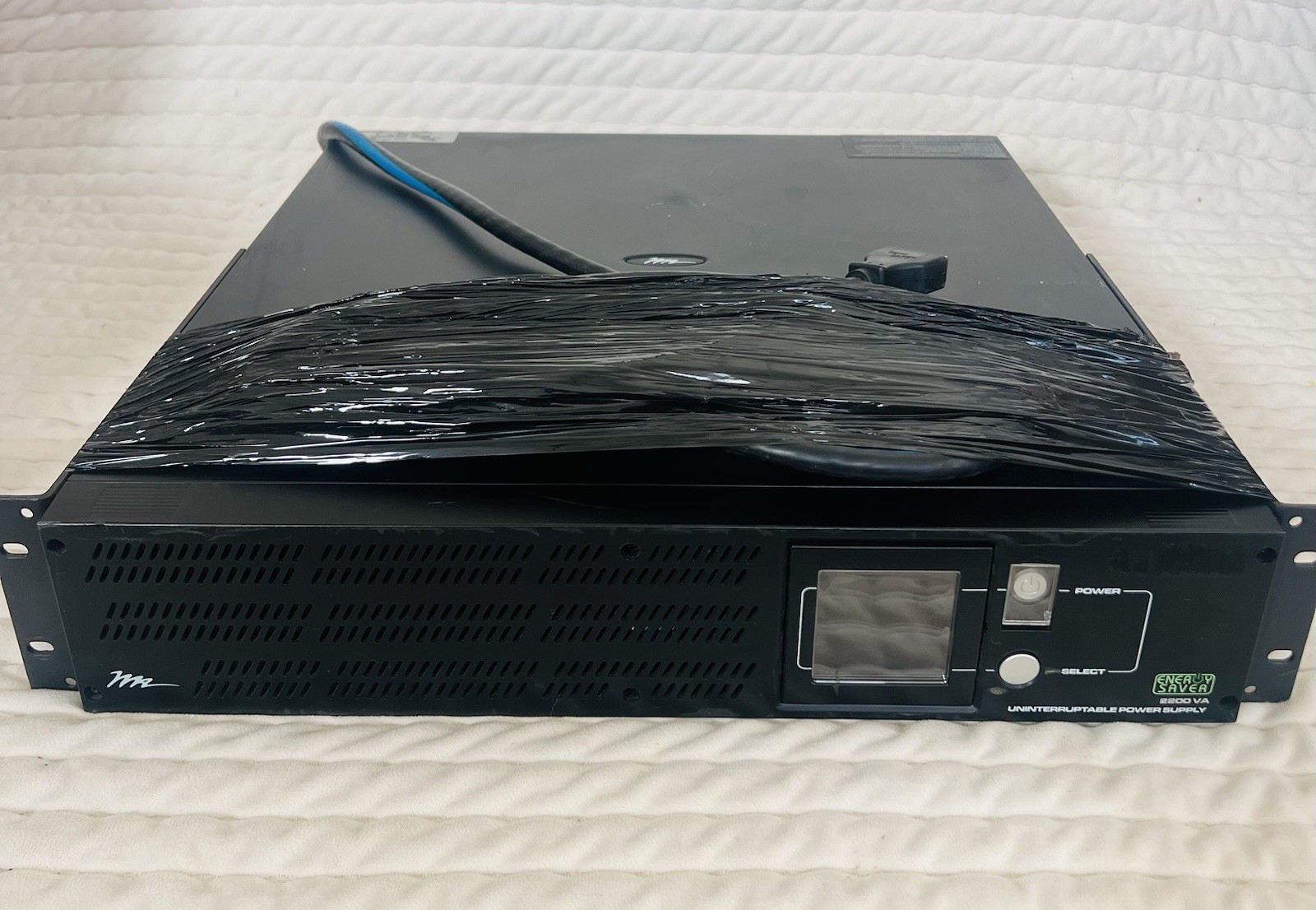 Middle Atlantic UPS-2200R Rackmount Uninterruptible Power Supply 1650W (Q6)