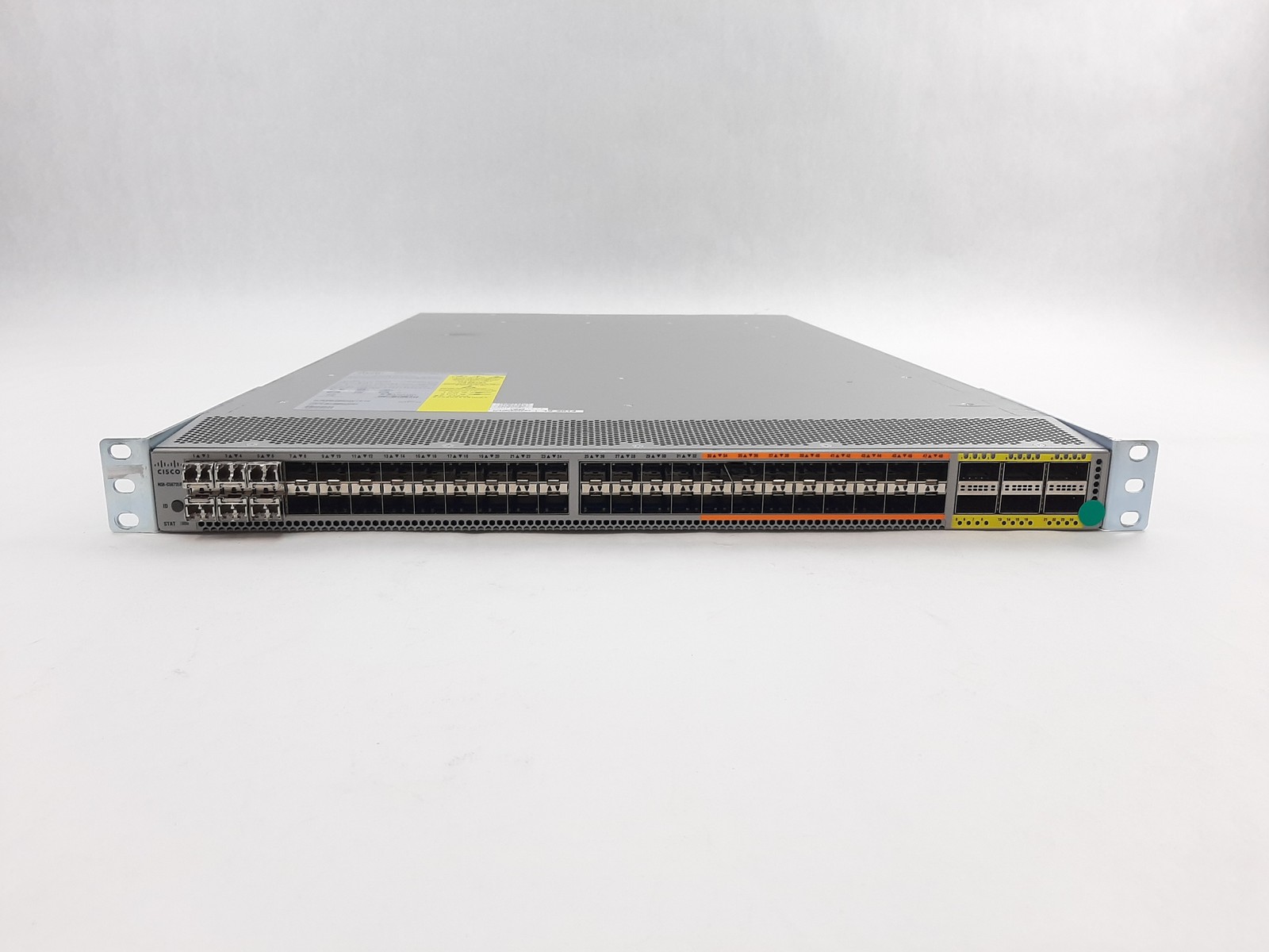 Cisco Nexus 5600 Series 48 Port Network Switch, N5K-C5672UP, C4*RB