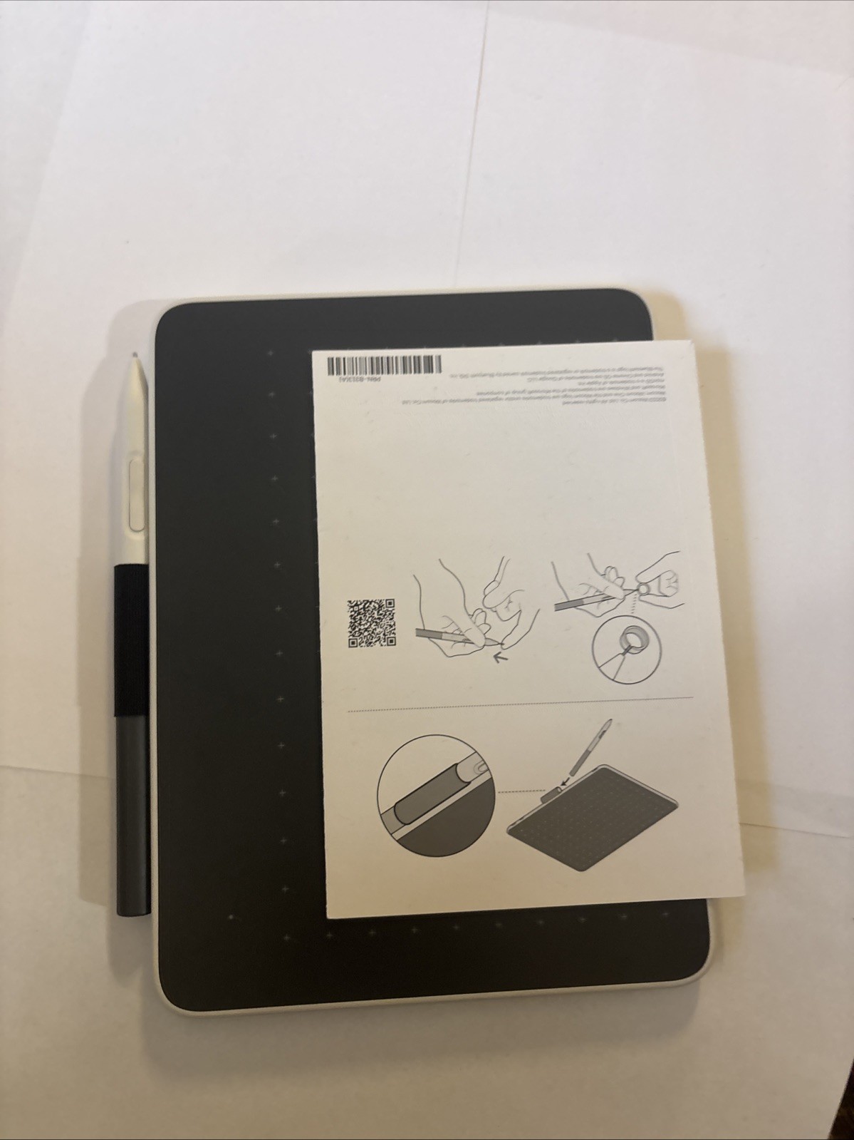 Wacom 1 Graphics Tablet - White