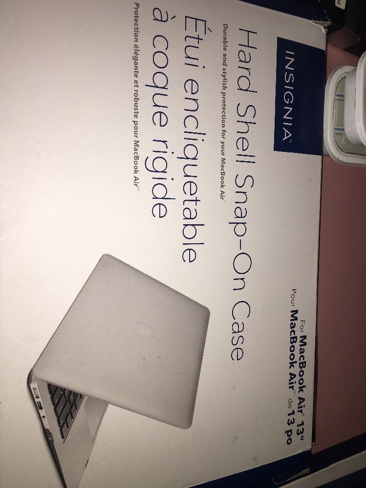 Insignia Macbook Air 13 And 13 Pro Hard Shell Snap On Case