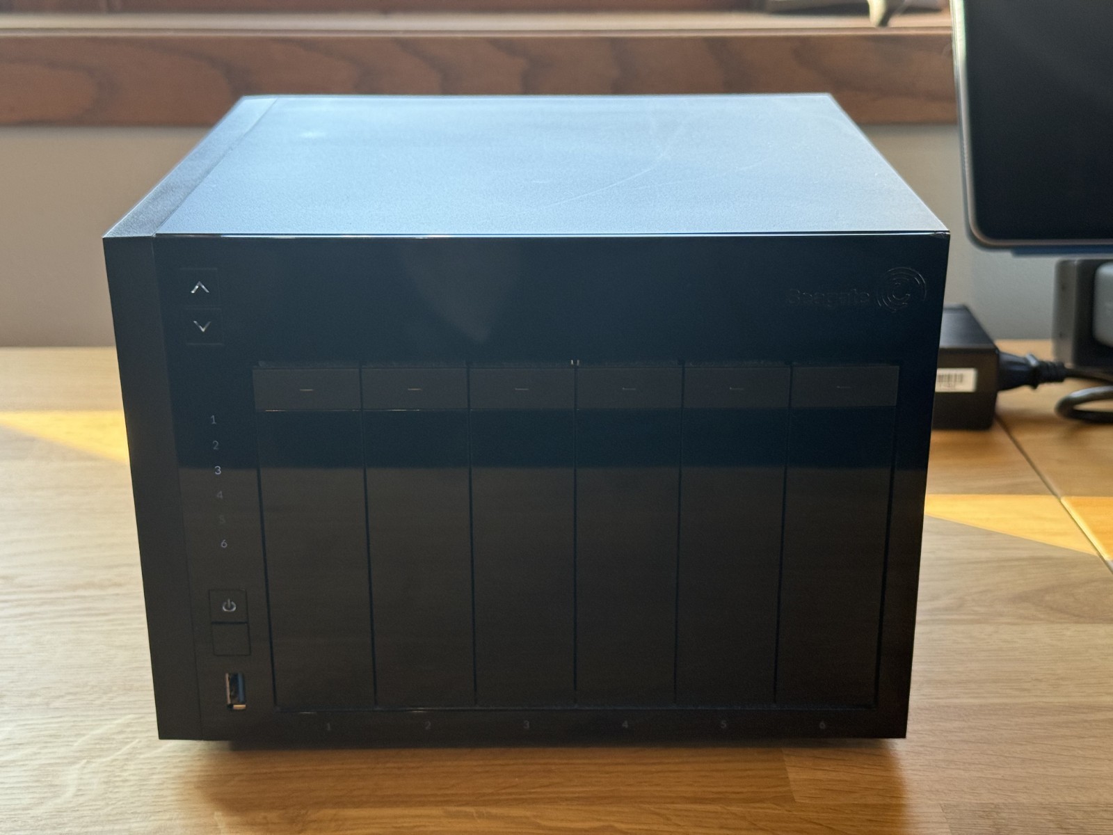 Seagate NAS 6-Bay Pro 30TB - Includes six (6) 5 TB Seagate Enterprise NAS drives