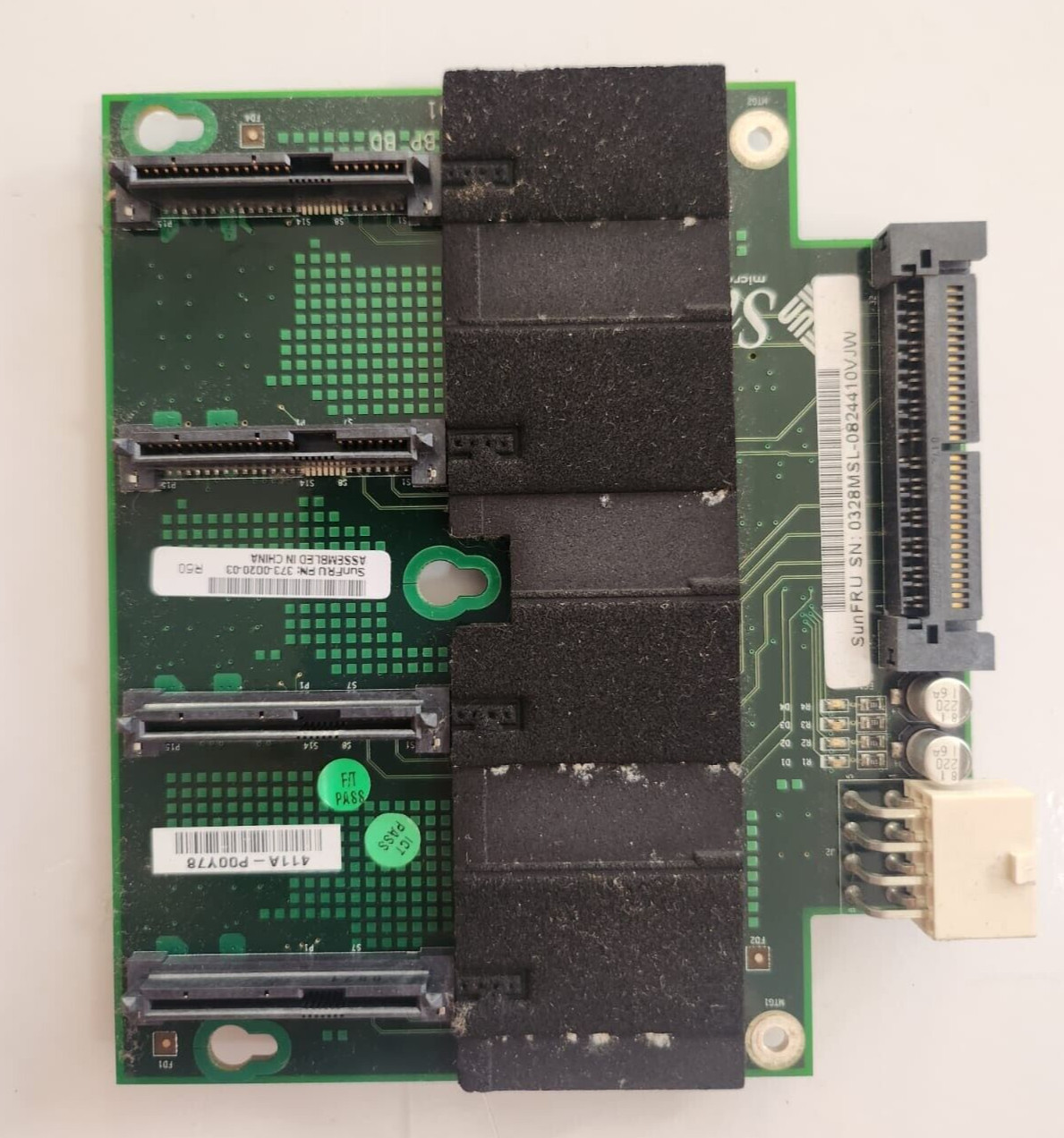 SUN MICROSYSTEMS ULTRA 45 373-0020 4-Slot SAS/SATA Disk Backplane