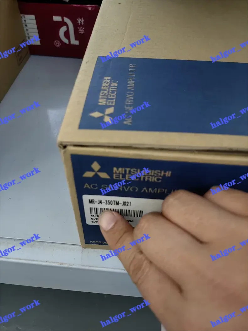1PCS NEW MR-J4-350TM-J021   Fast transportation