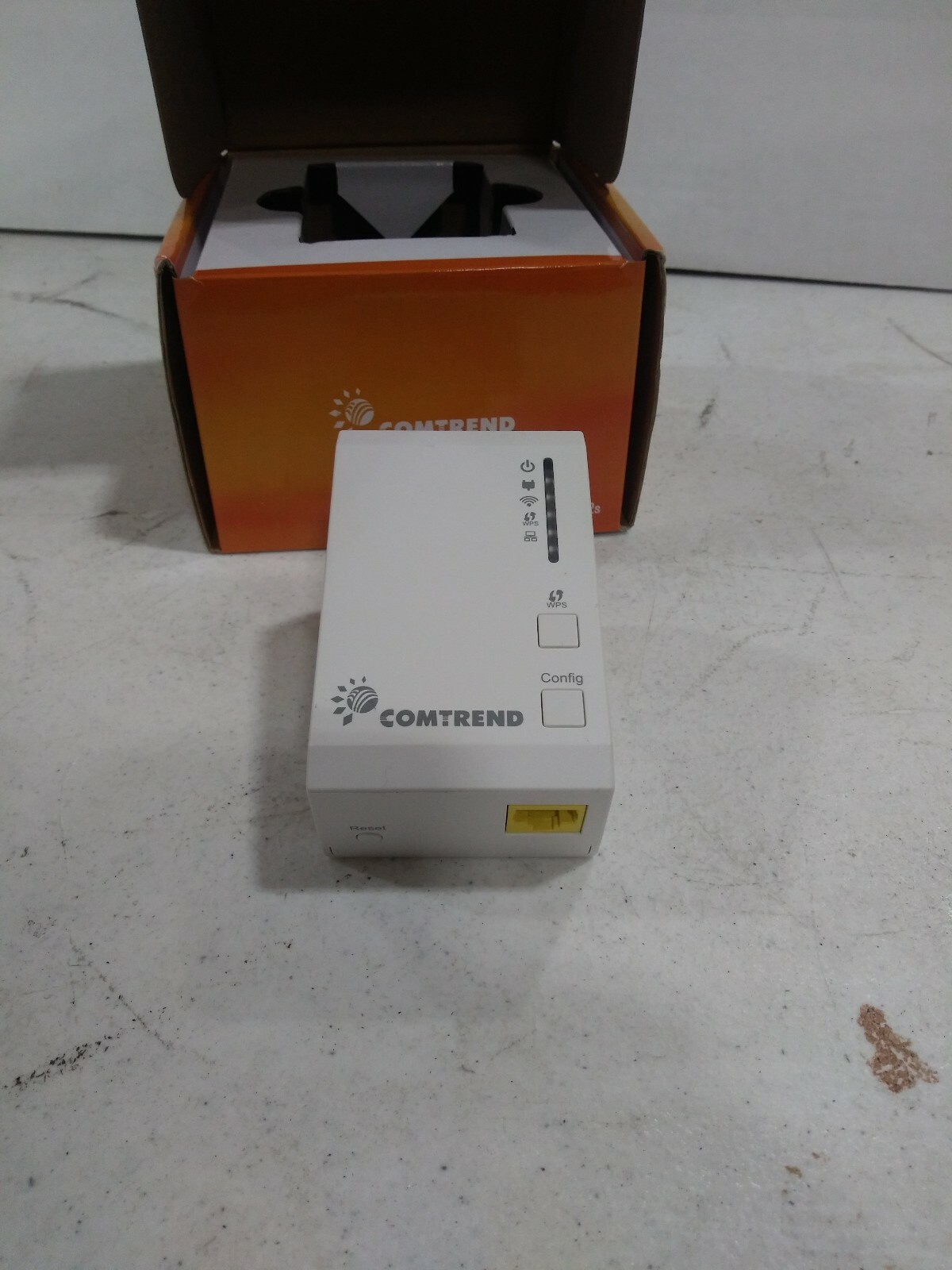 COMTREND POWER LINE ETHERNET ADAPTER WITH WI-FI N. PG-9142