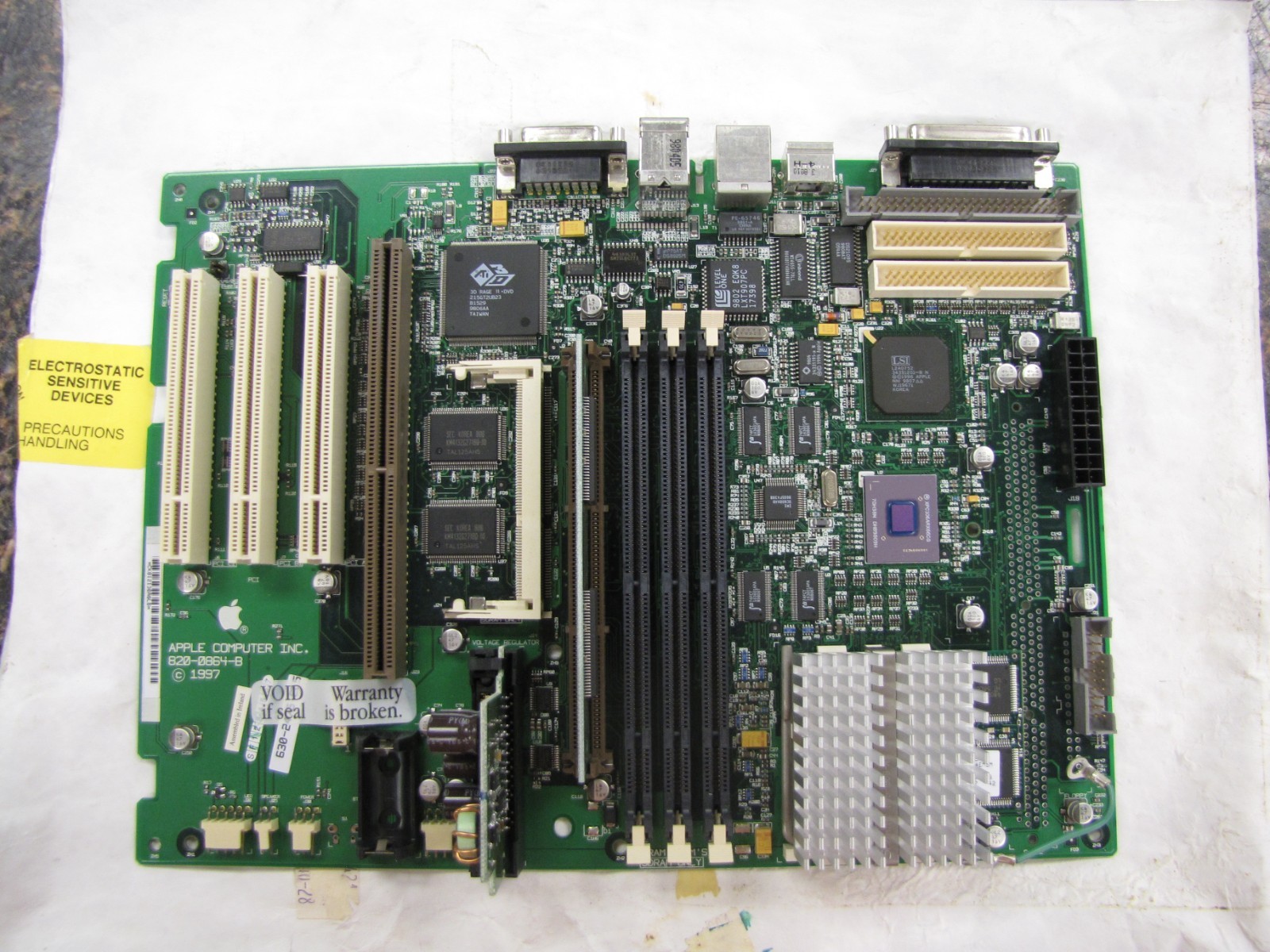 Apple PowerMac G3 Motherboard 820-0864-B w/ Processor w/ Upgrade & RAM 1997-NH16