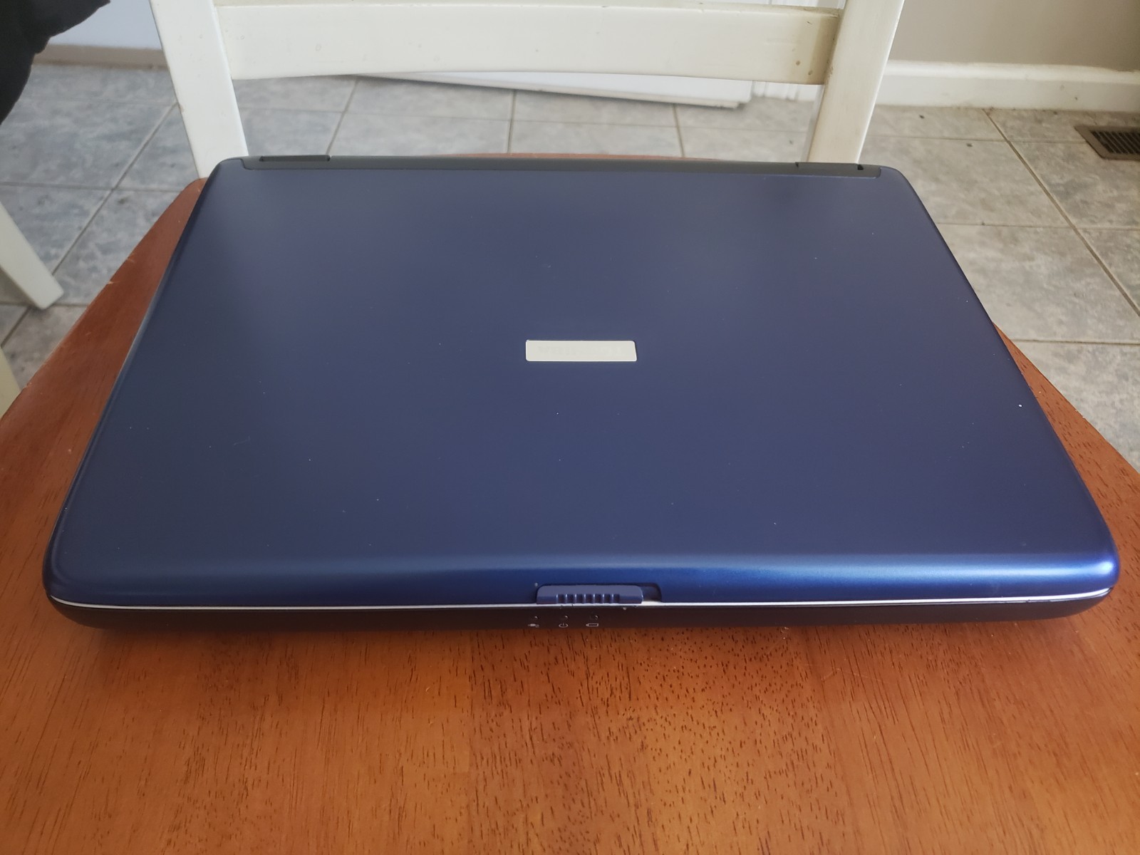 Toshiba Satellite A75 Intel Pentium 4HT 3.06GHz 446 MB NO HDD Boots To Bios ASIS