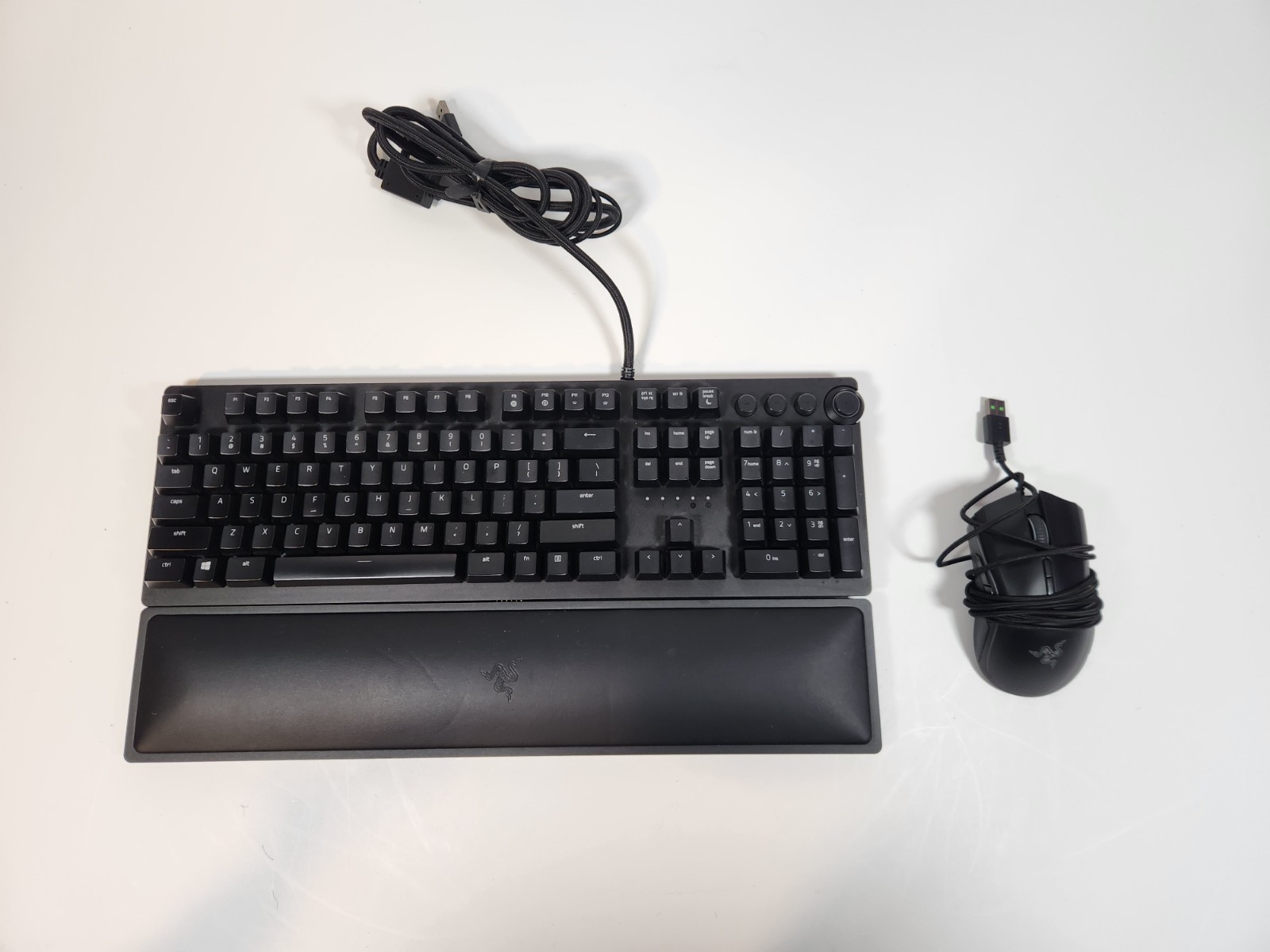 Razer Huntsman Elite Keyboard & Wrist Rest w/Black Mamba Razer Mouse RZ01-0187