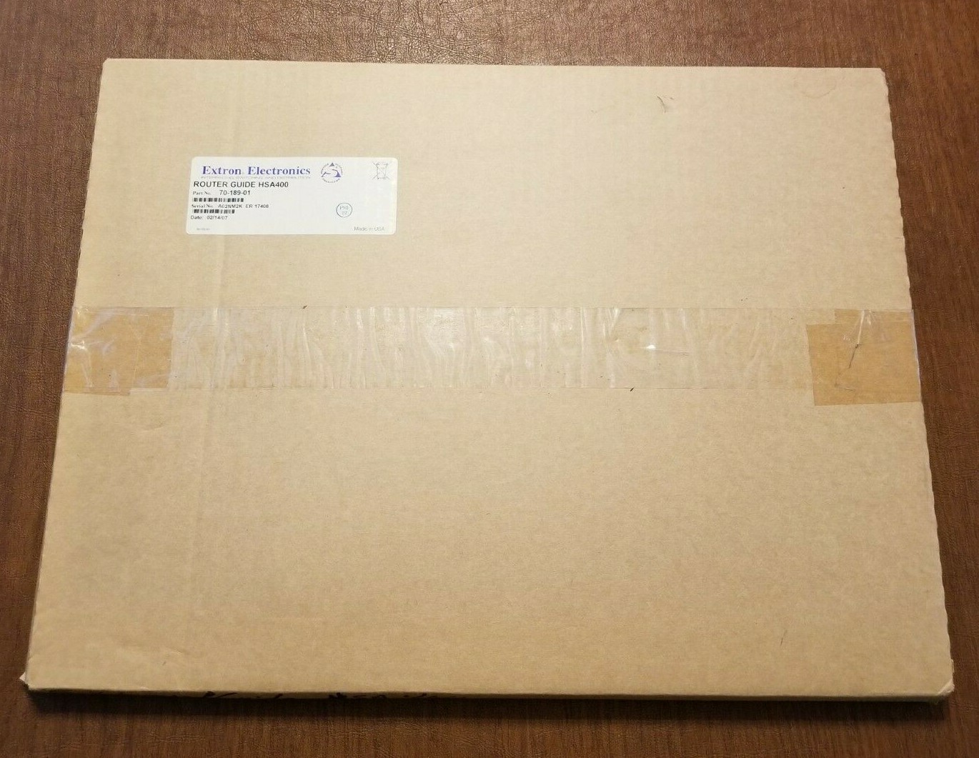 EXTRON ELECTRONICS #70-189-01 HSA 400 Router Guide – NEW