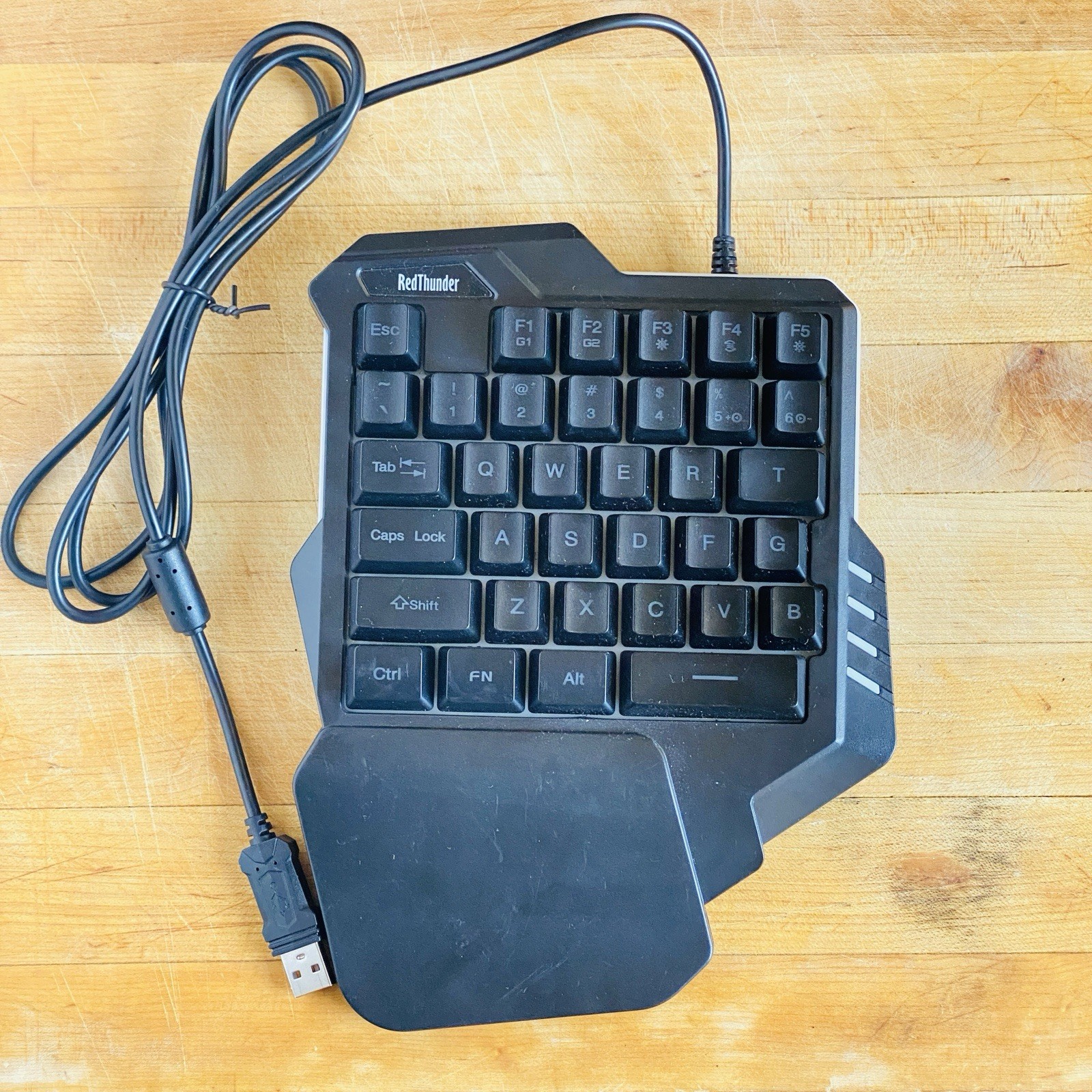 Red Thunder One Handed G30 Gaming Keyboard - EUC