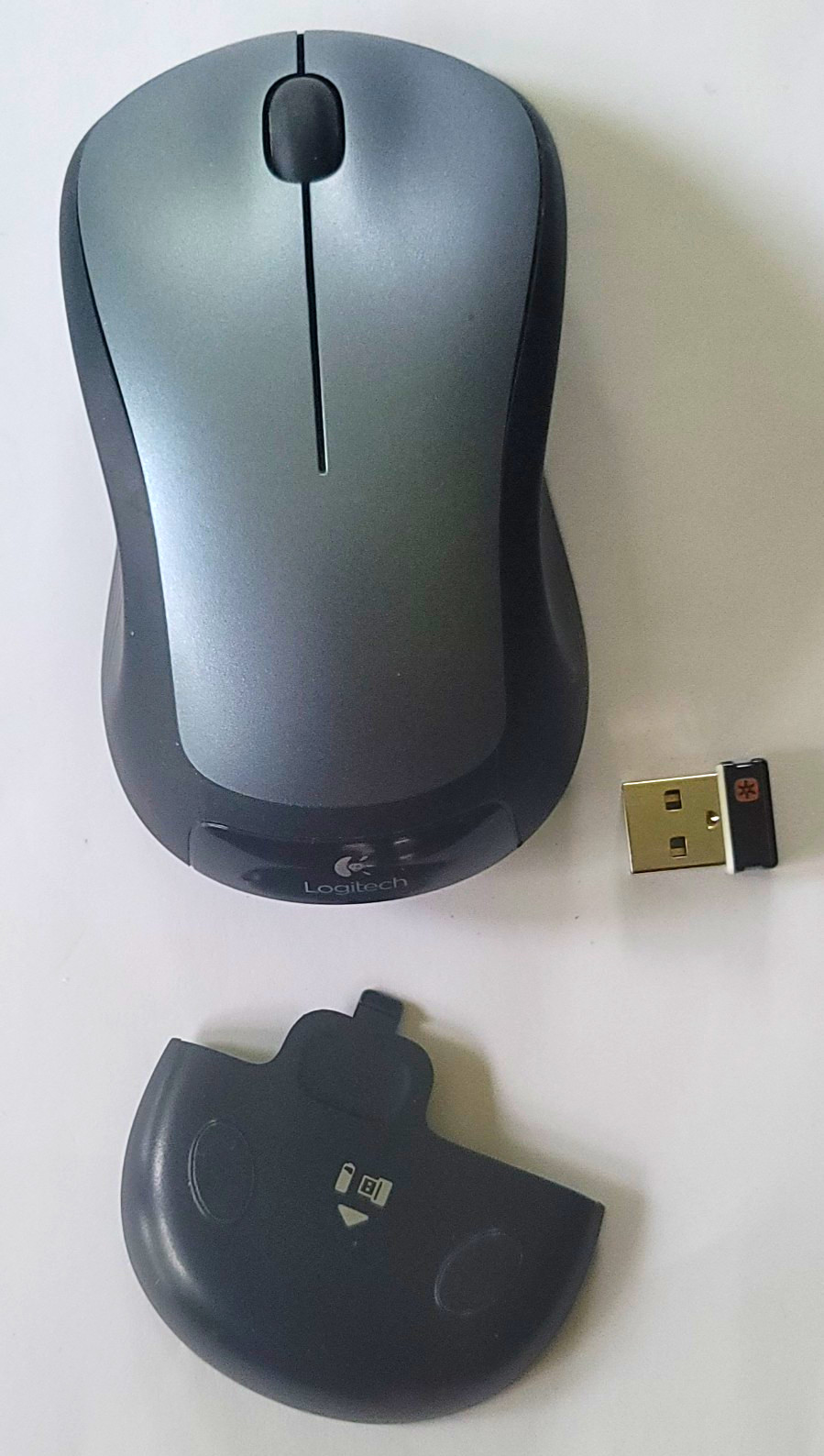 Logitech M310 Wireless Optical Mouse Gray/Black 1000 DPI 3-Button Scroll On/Off