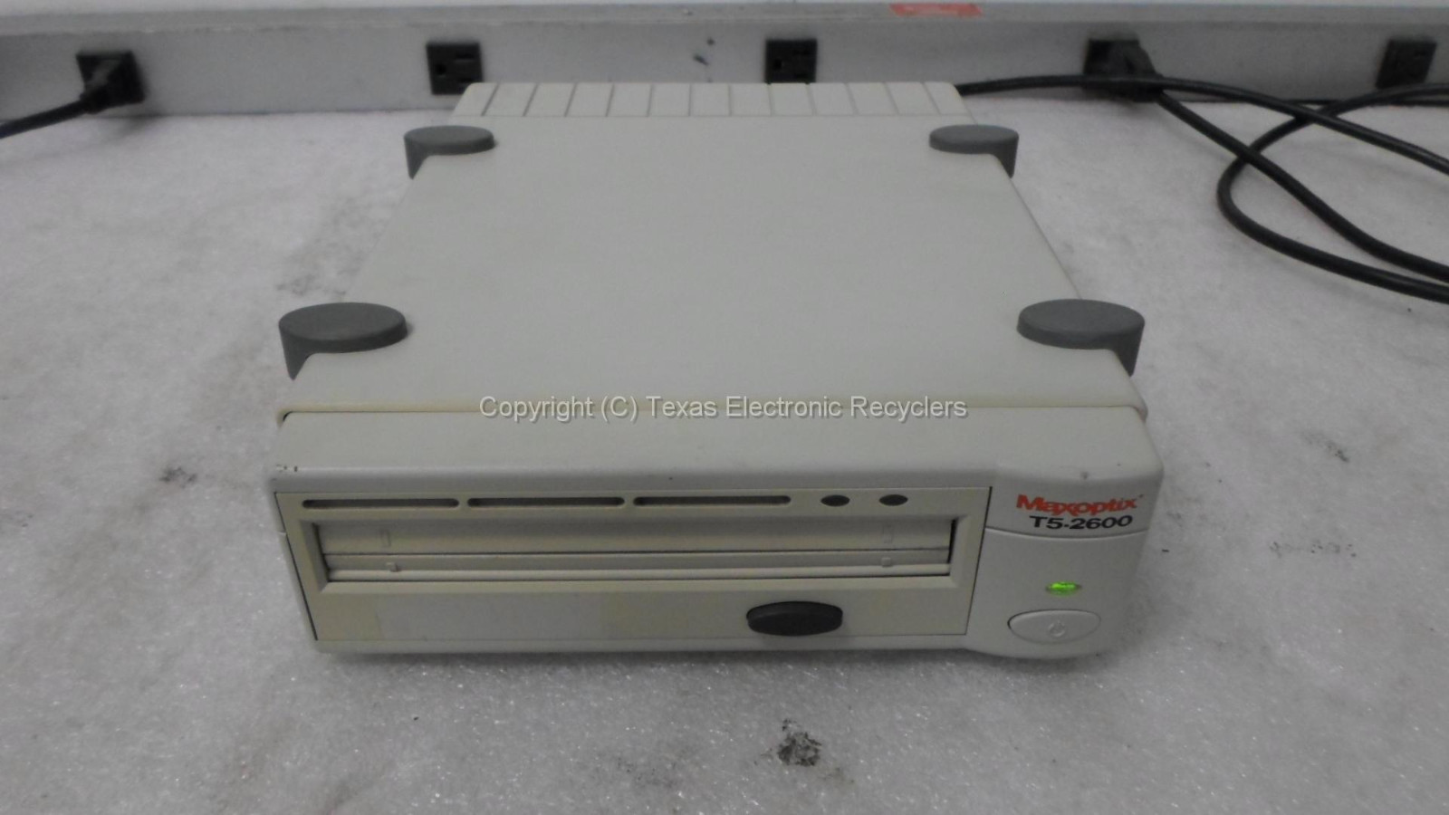 MaxOptix TMT5-2600 T5-2600 External SCSI MO Optical Drive 
