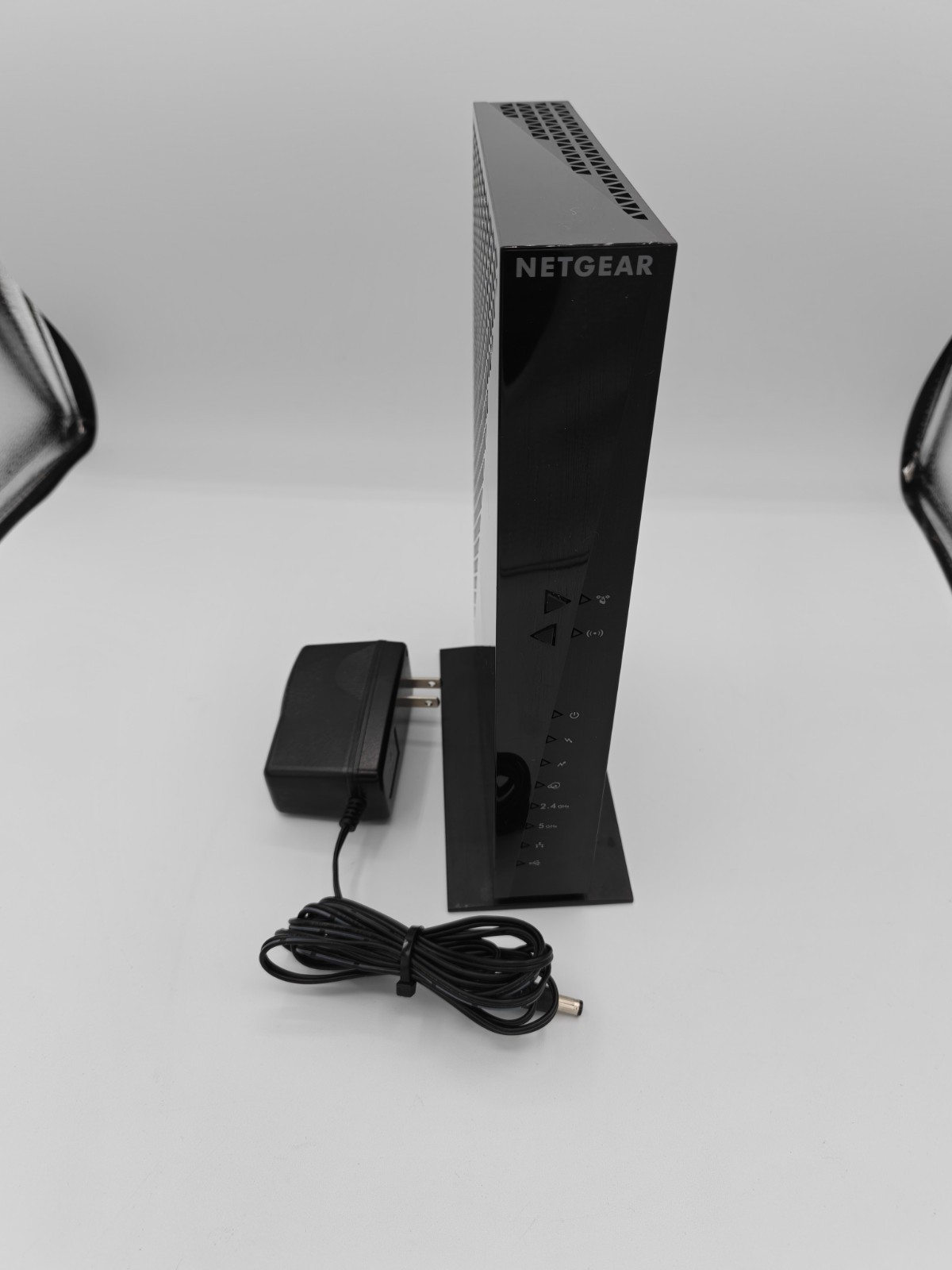 NETGEAR AC1750 C6300 Cable Modem / Router 2.4G and 5.0G WIFI Combo