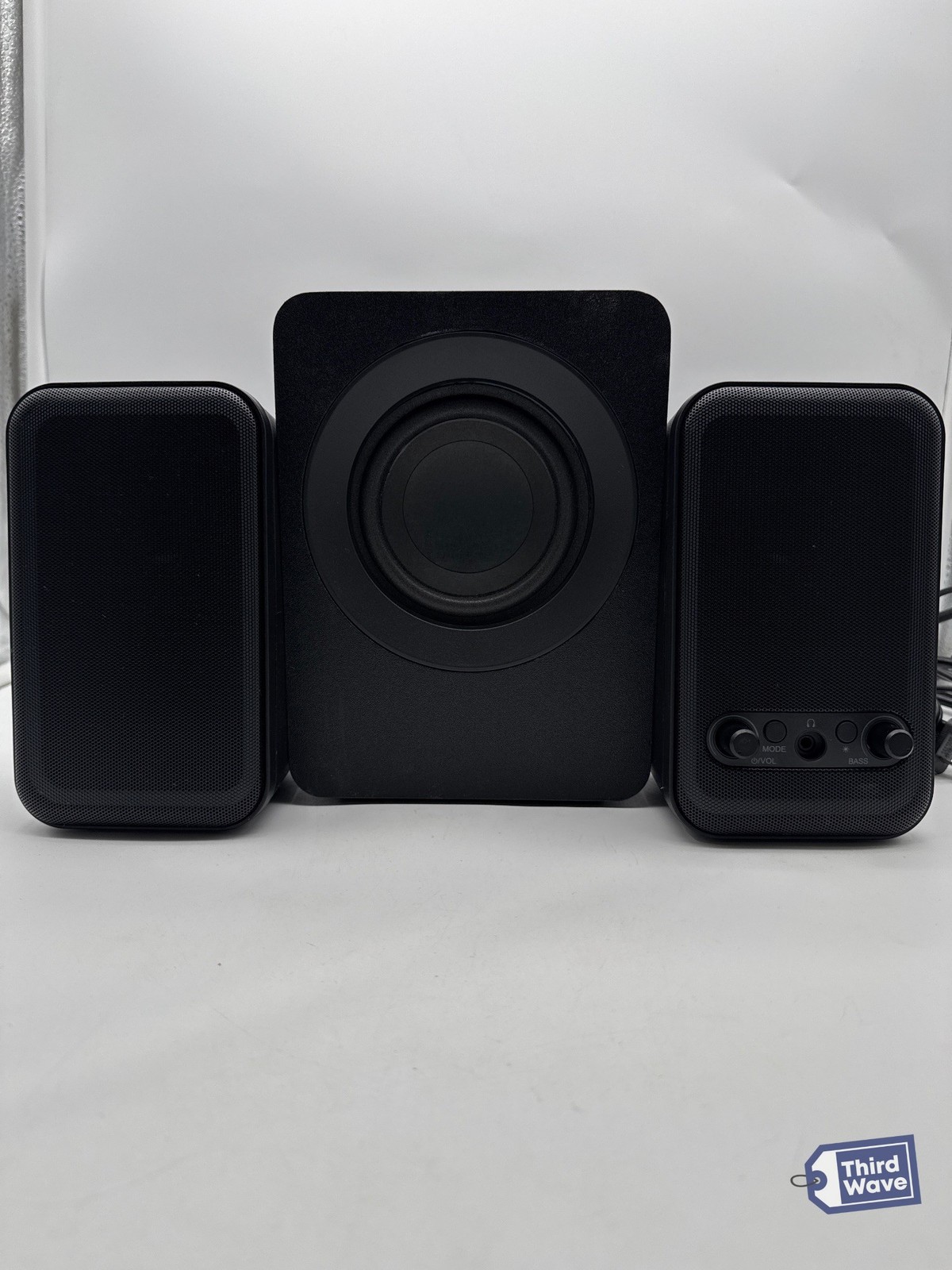 INSIGNIA 2.1 Computer Speaker System Bluetooth RGB NS-CSS2B6