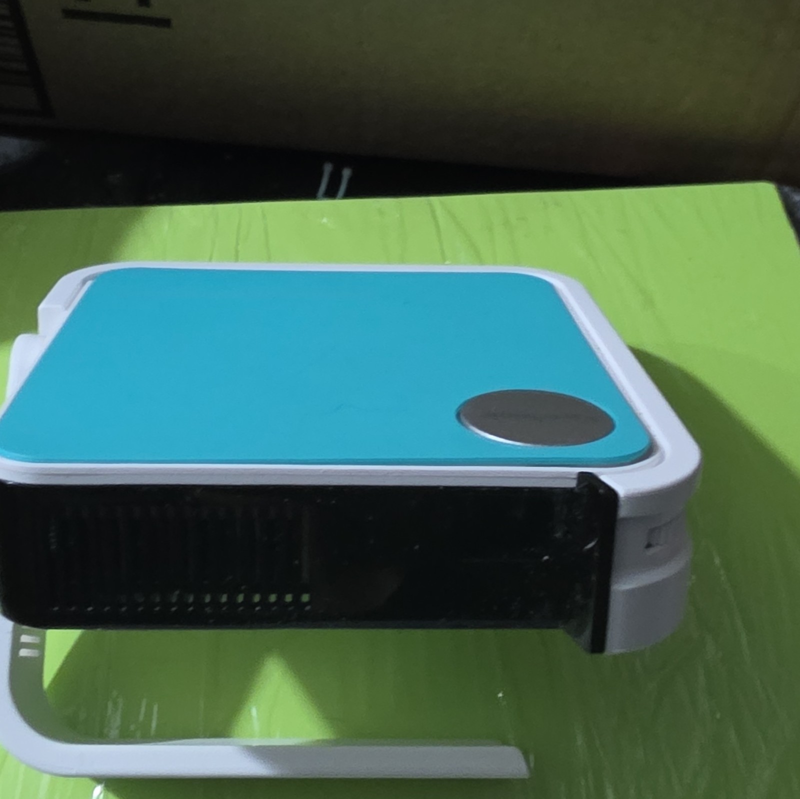 ViewSonic M1 mini Smart LED Pocket Cinema Projector *No Remote*