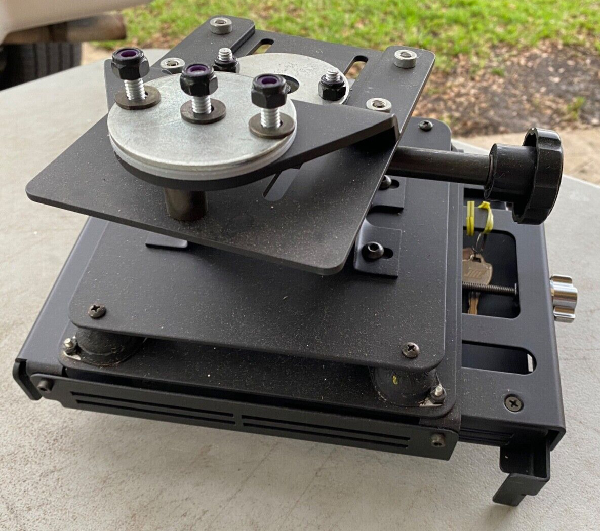 Gamber Johnson Computer Mount NP-Notepad4-28 Quad Motion NP-Screen-28 NP-ISO-30