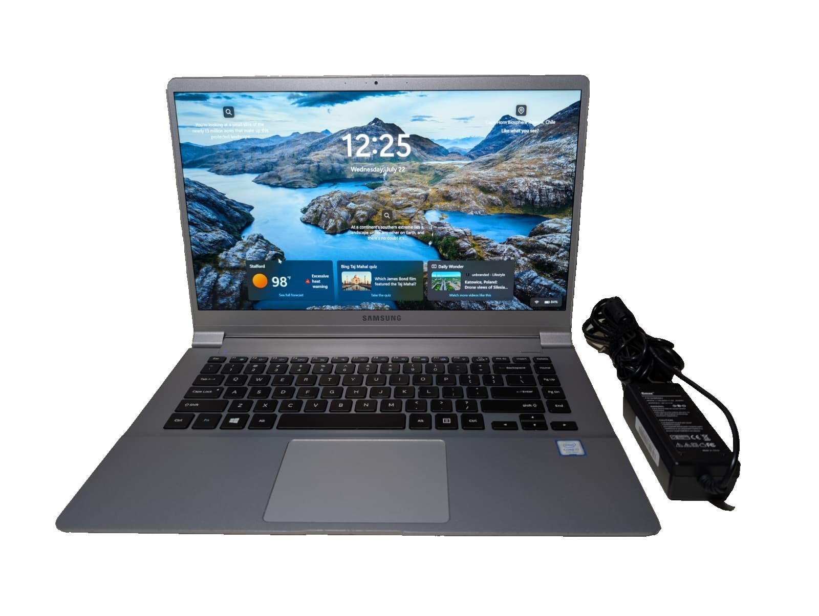 15" Samsung NoteBook 9 900X5J | i7 7th Gen 8GB RAM 256GB SSD | FHD Windows 11