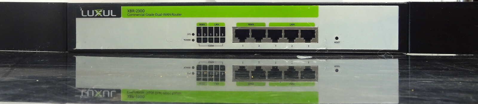 LUXUL XBR-2300 Commercial Grade Dual-WAN Router