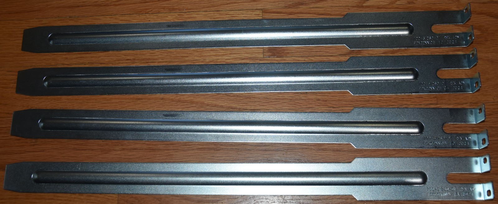 Lot of 2 Sets Cisco Nexus 19" Compatible Rails 700-31260-01 for N2K N3K N5K N6K