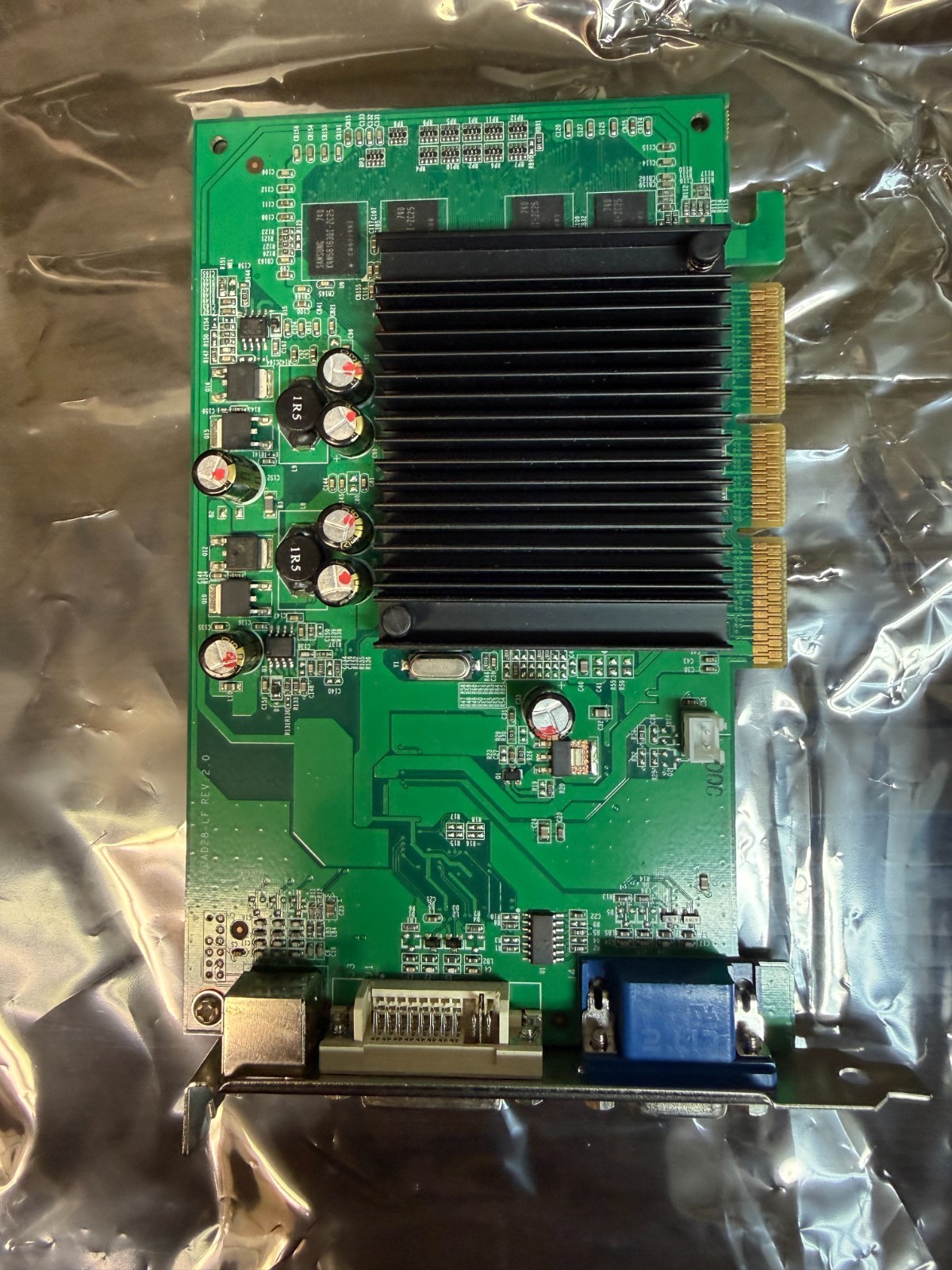 *NOS|UN-USED* EVGA NVIDIA GeForce 6200 512MB AGP Graphics Card NV62AD28-LF Rev 2