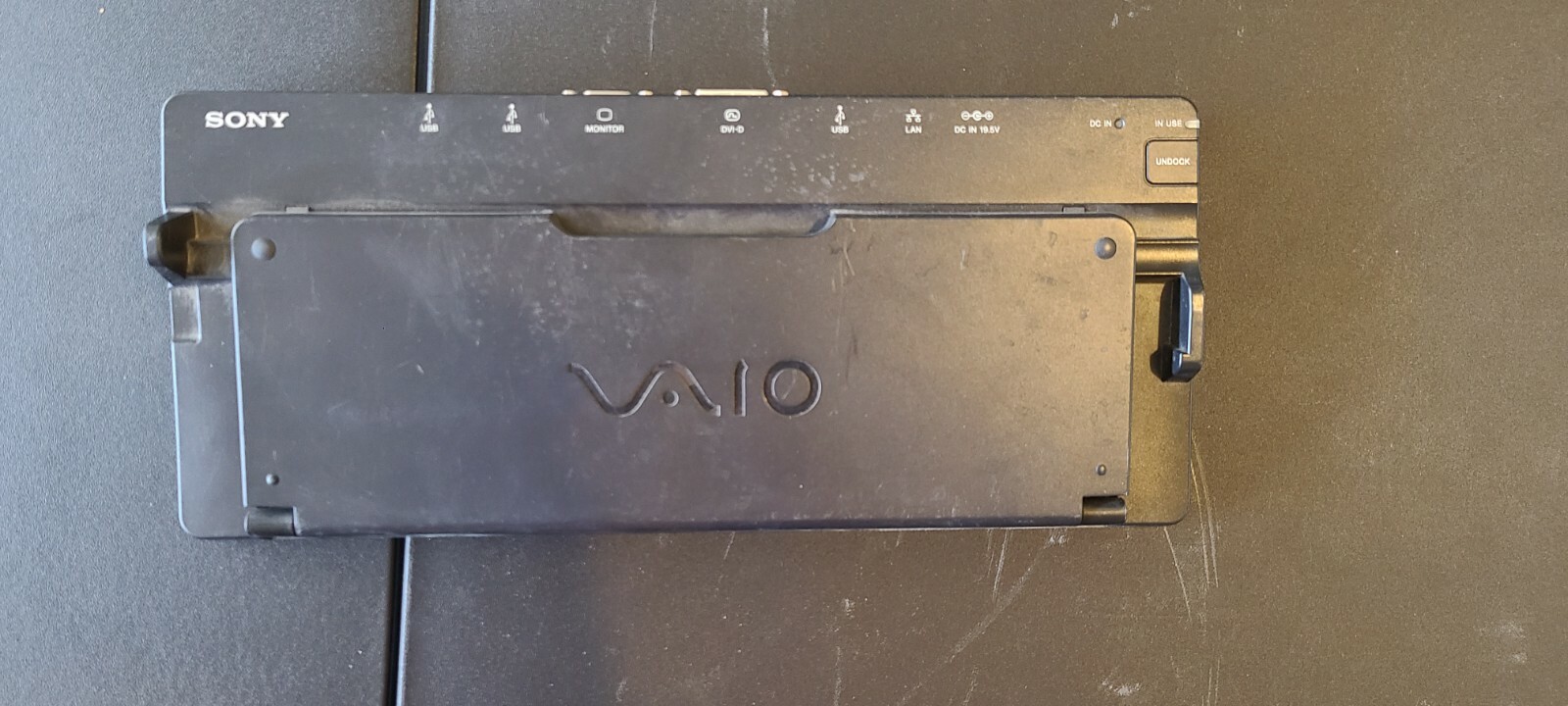 Sony VGP-PRZ1 Laptop USB Port Replicator Docking Station VAIO 
