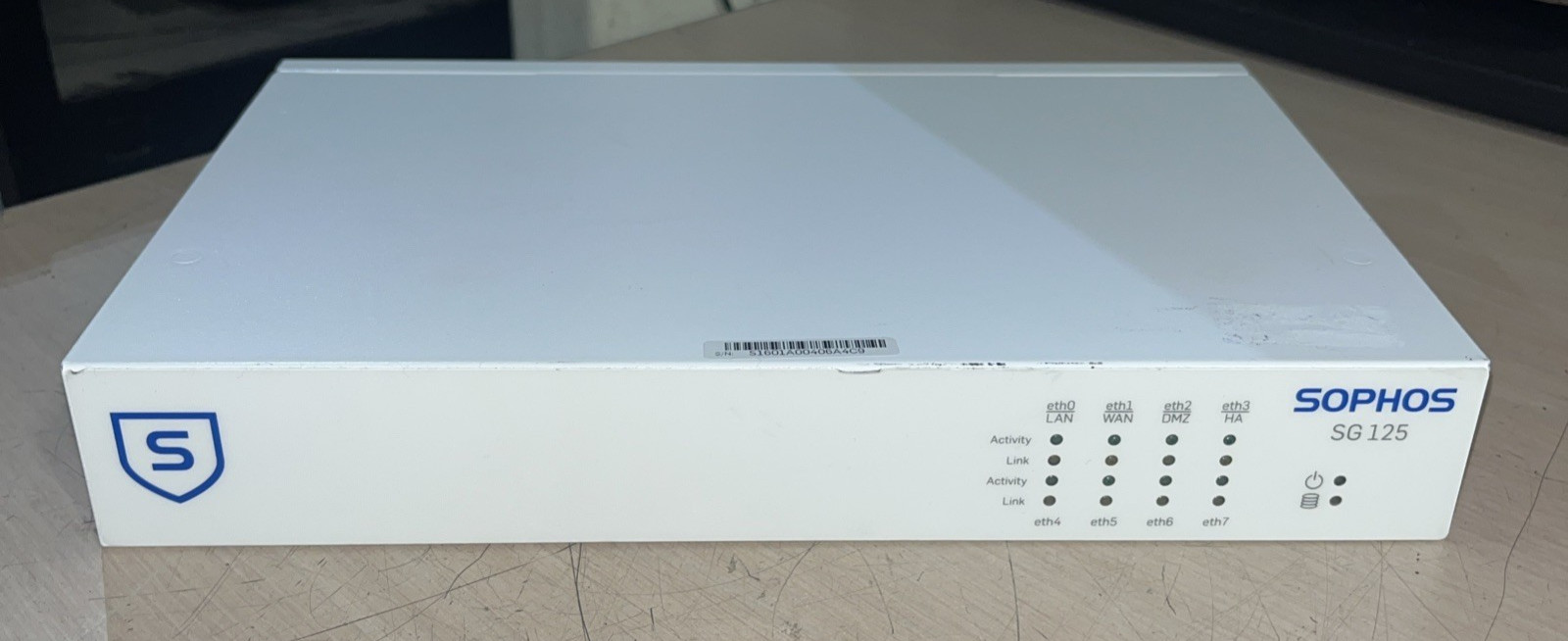 SOPHOS SG 125W 8-PORT WIRELESS FIREWALL SECURITY APPLIANCE