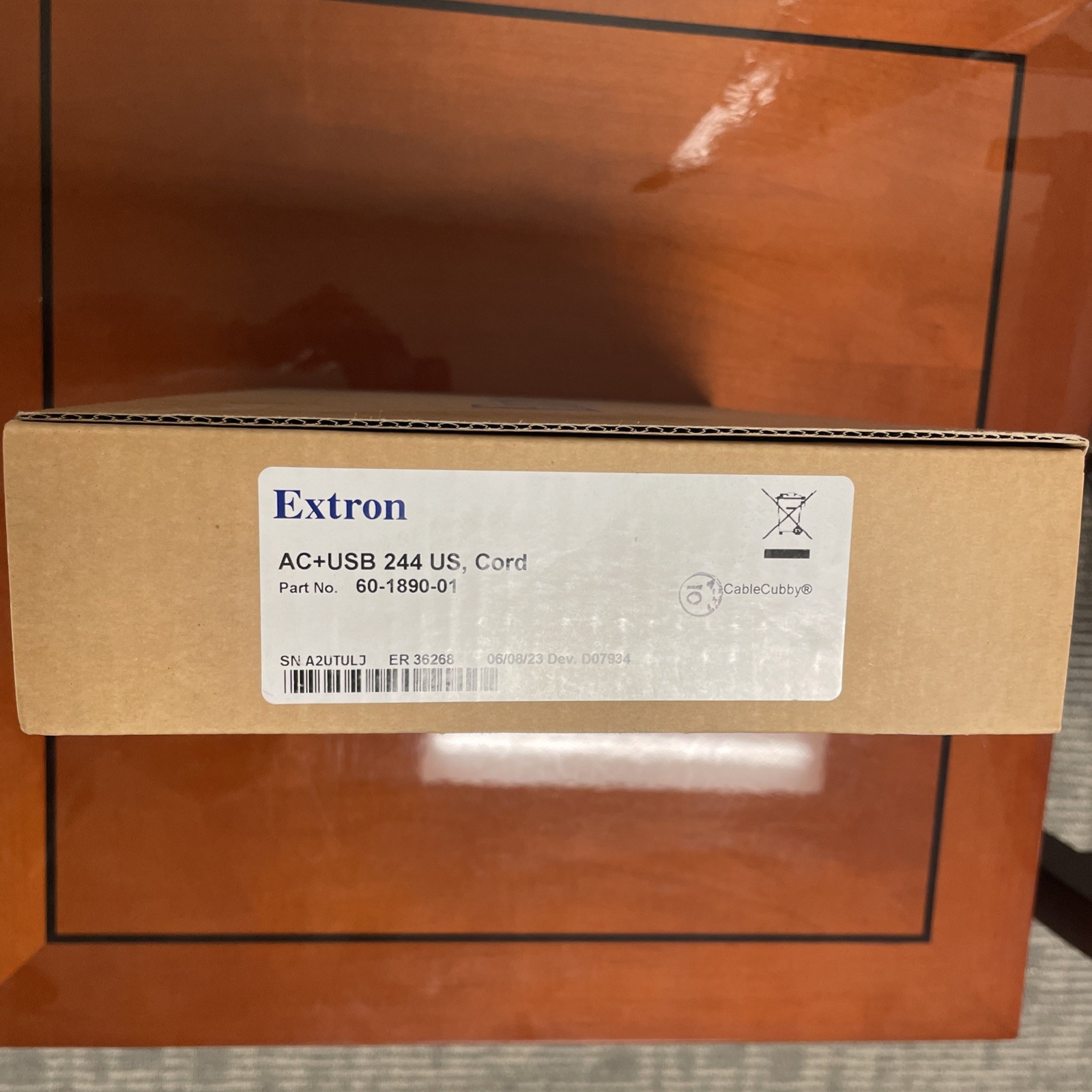 Extron AC+USB 244 US, CORD (60-1890-01) Power Module. NEW, 