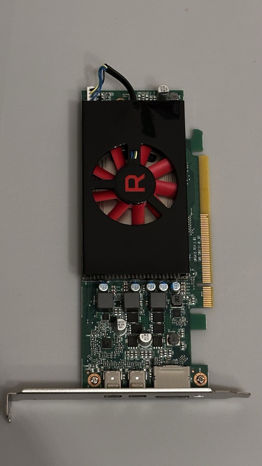 AMD Radeon RX 640 4GB GDDR5 PCIe x8/x16 Graphic Card Dell 0Y77T6 {Tested}