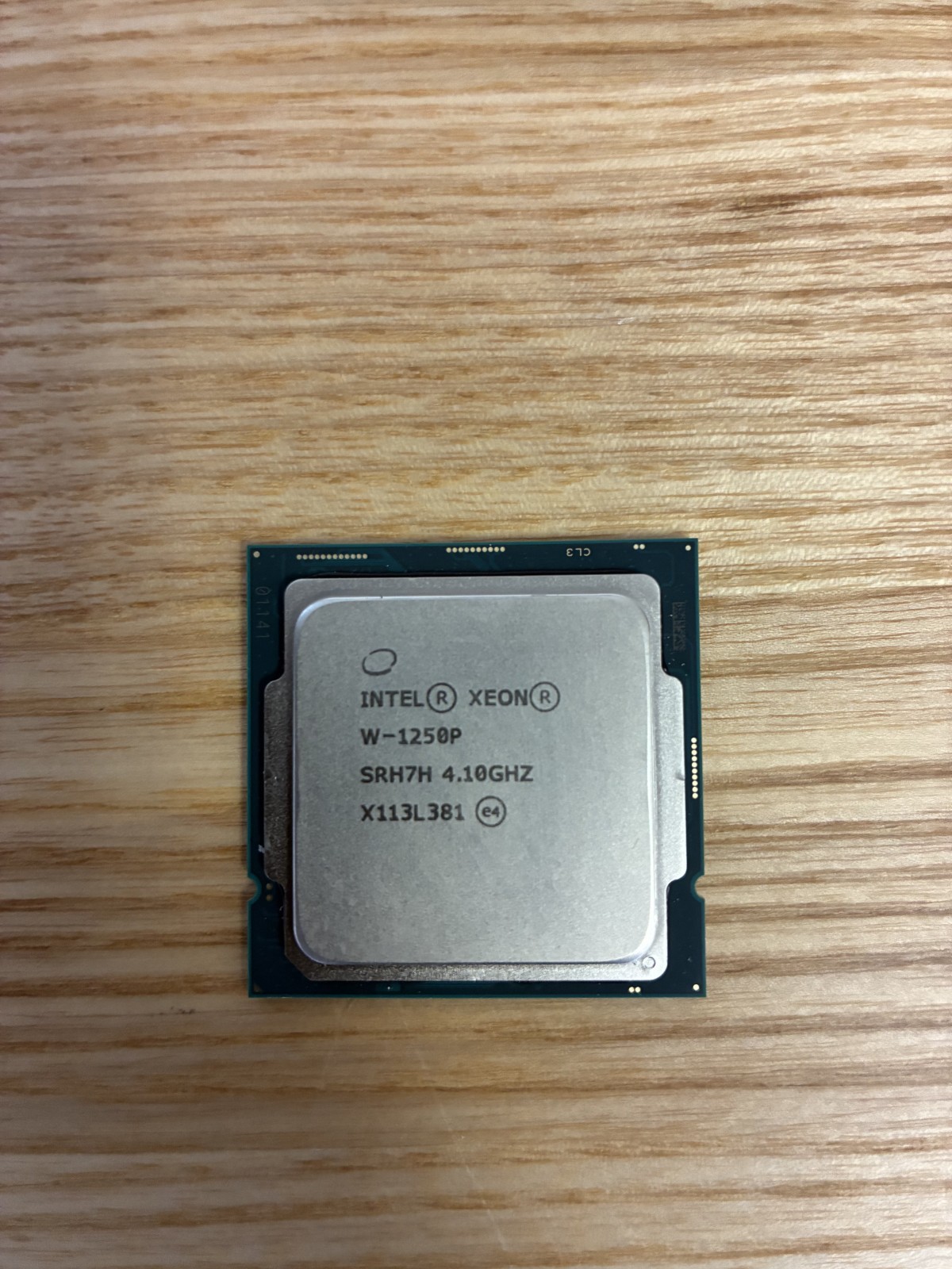 Intel Xeon W-1250P 4.10GHz 6-Core 12-Threads 12MB LGA 1200 Processor P/N: SRH7H