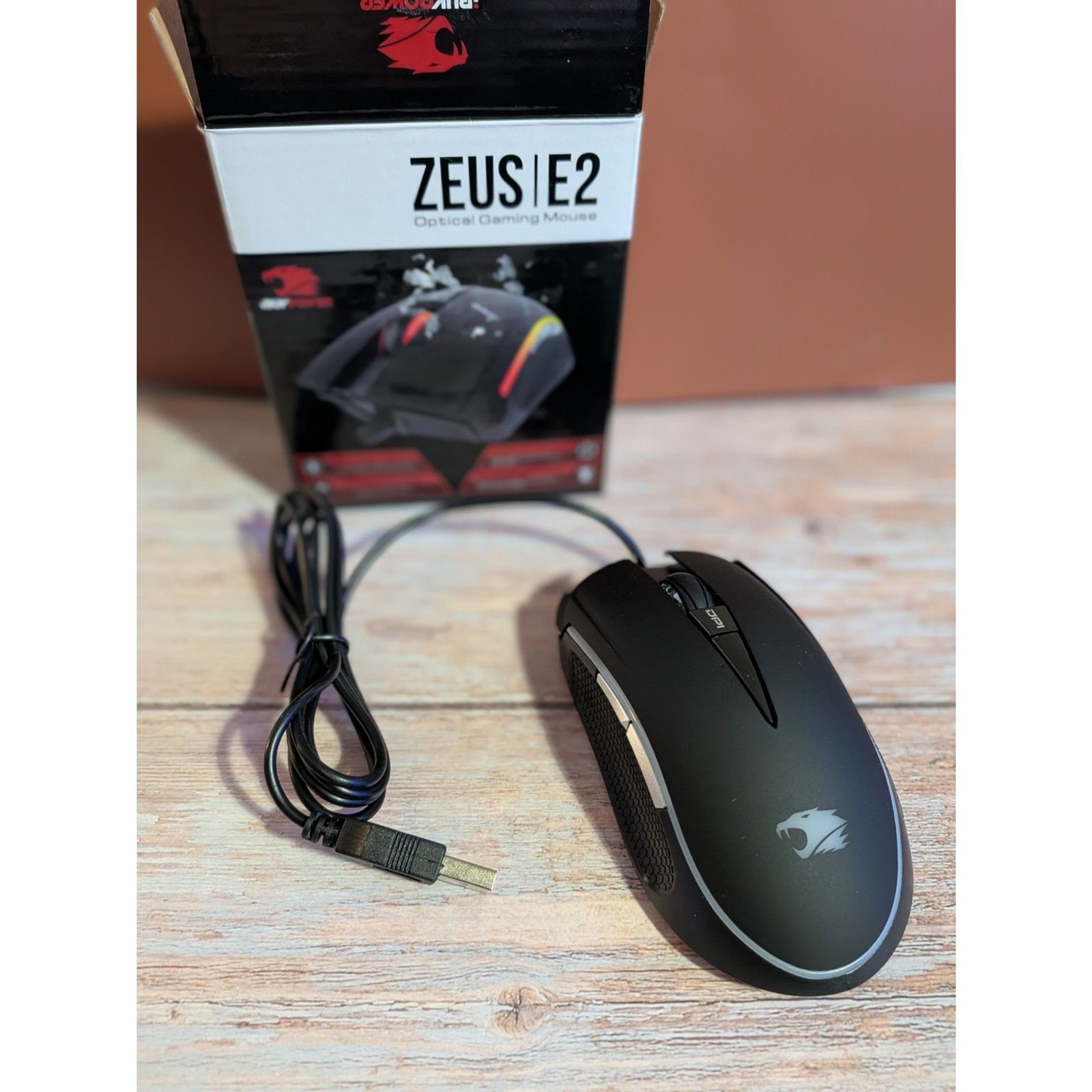 iBUYPOWER Zeus E2 Wired Optical Gaming Mouse – 3200 DPI Multi-Color LED w/ Box