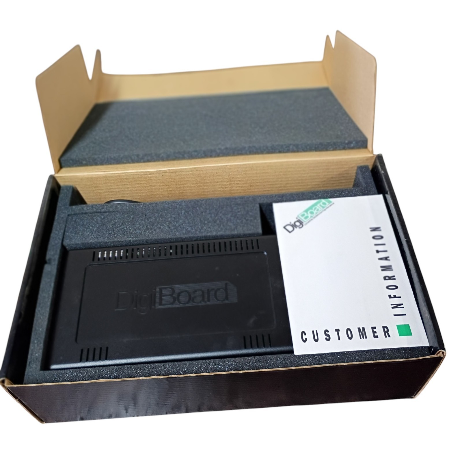 DIGI 08800786 50000055G  PORTS/16EM PC/16EM DB25  OPEN BOX