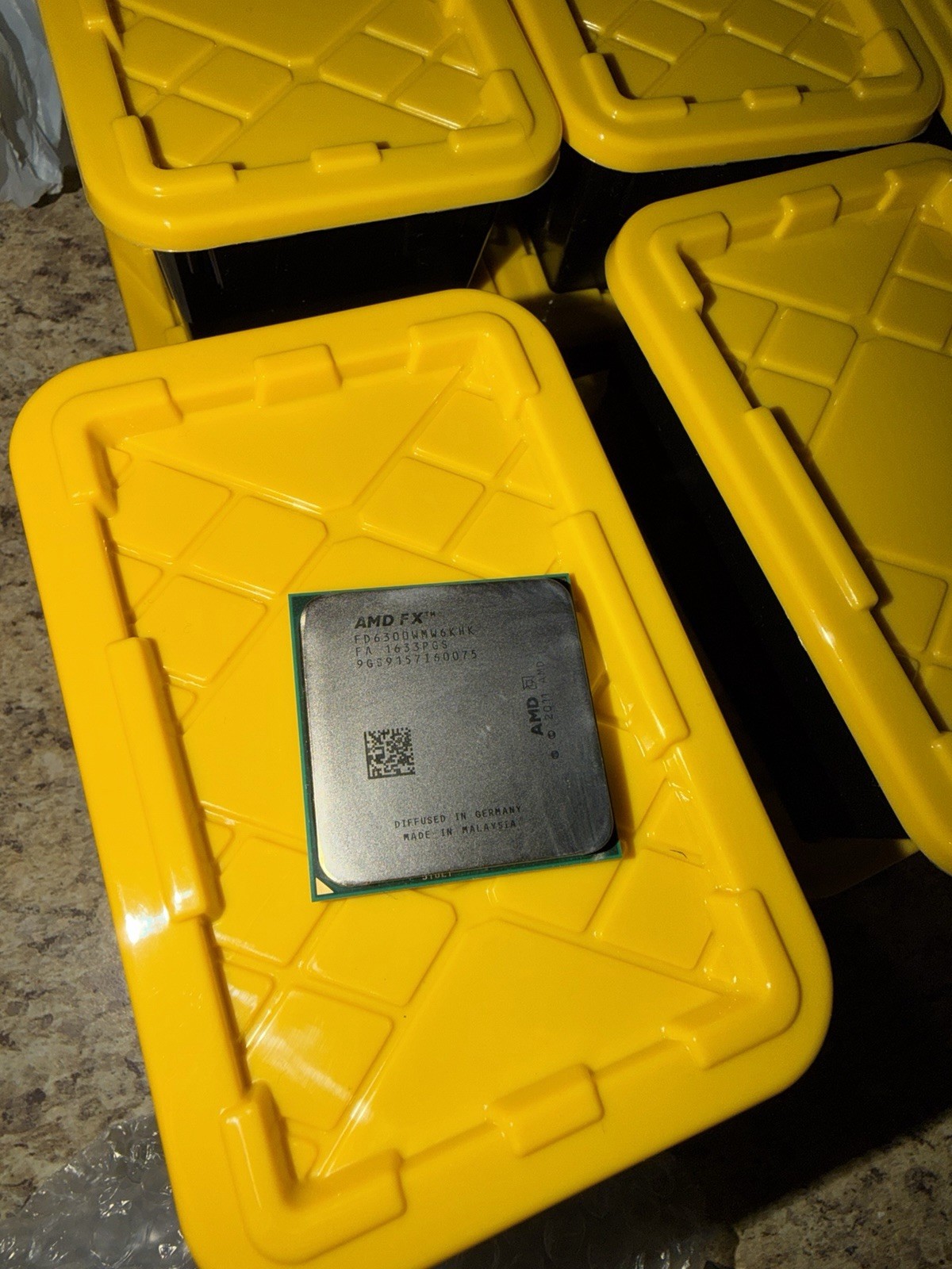 AMD FX-6300 Six-Core 3.5GHz CPU FD6300WMW6KHK AM3+ Socket
