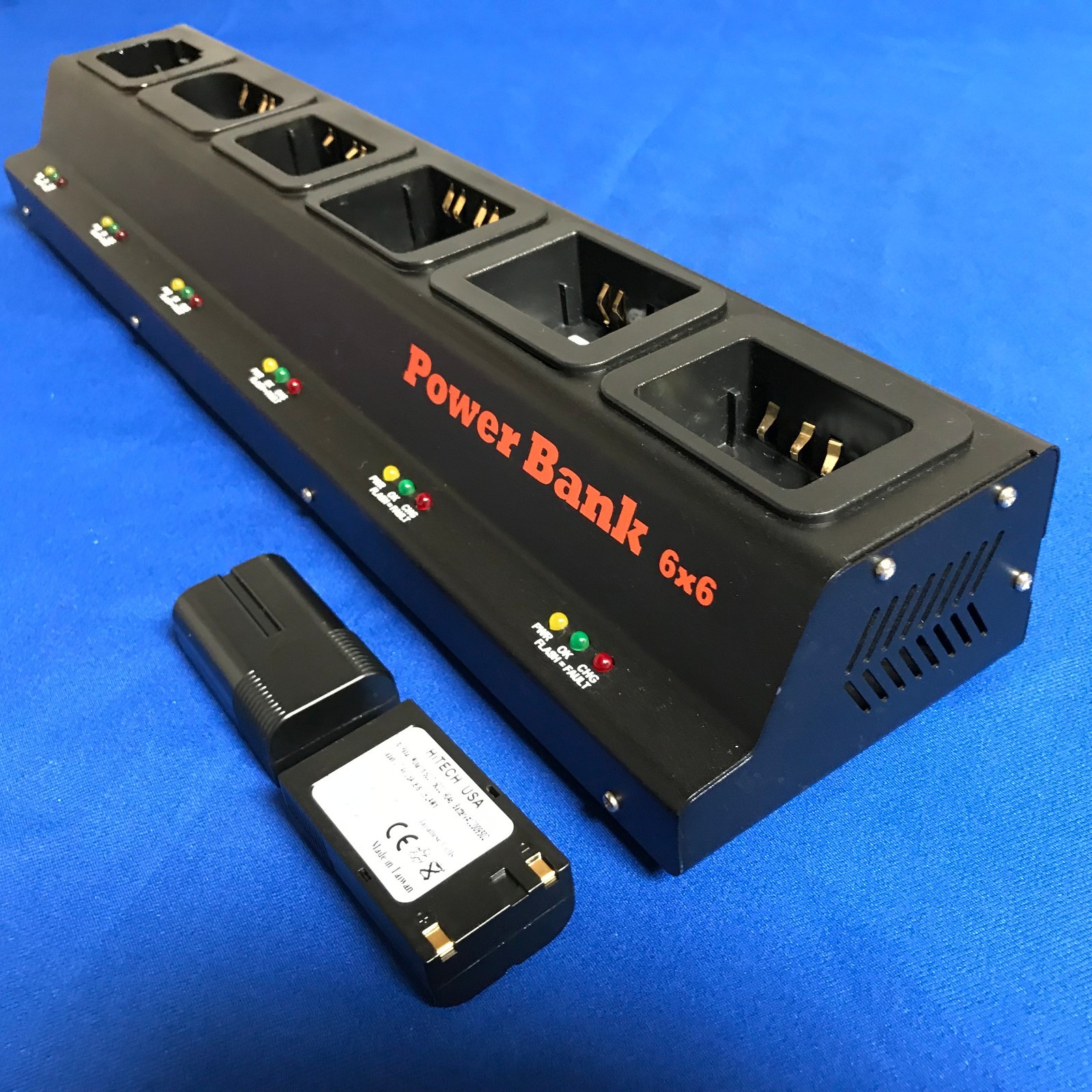6 Bank Pro Metal Charger(UL/CE)+ CUPS F PAXAR MONARCH 9502(Non included battery)