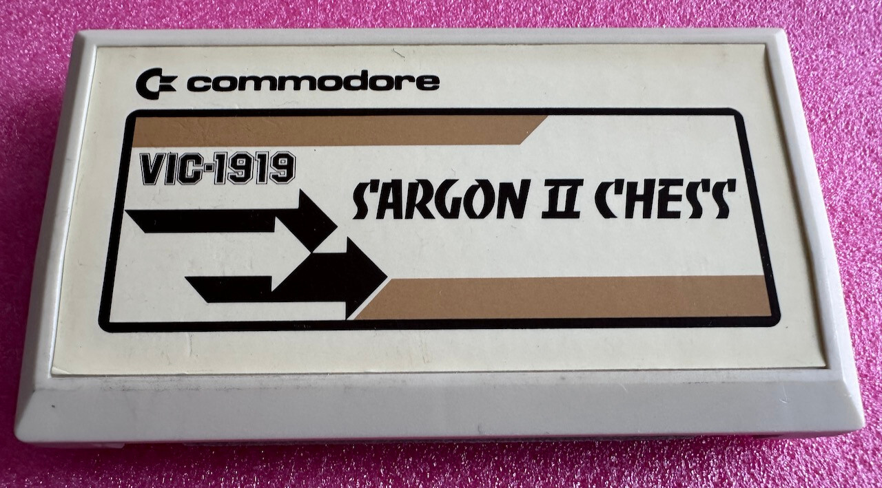 Commodore VIC-1919 SARGON II Chess Module / Cartridge